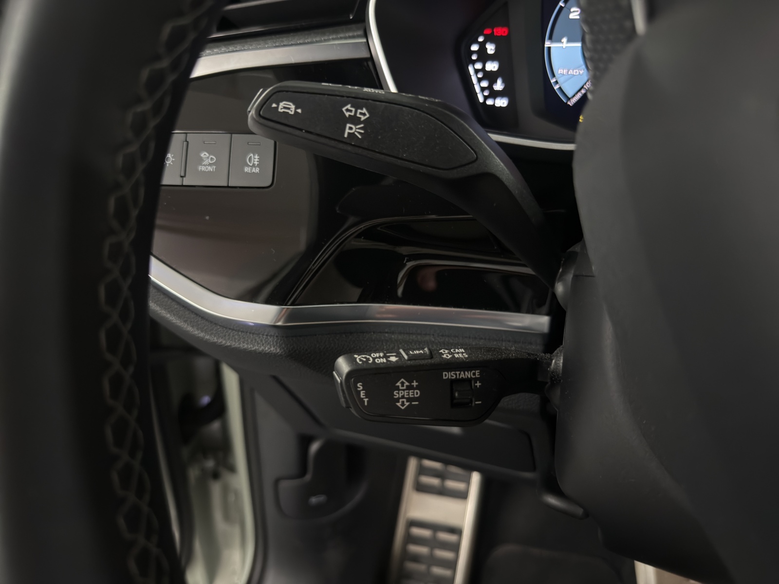 AUDI Q3 Sportback 35 TFSI S line Attraction S-tronic-image-15