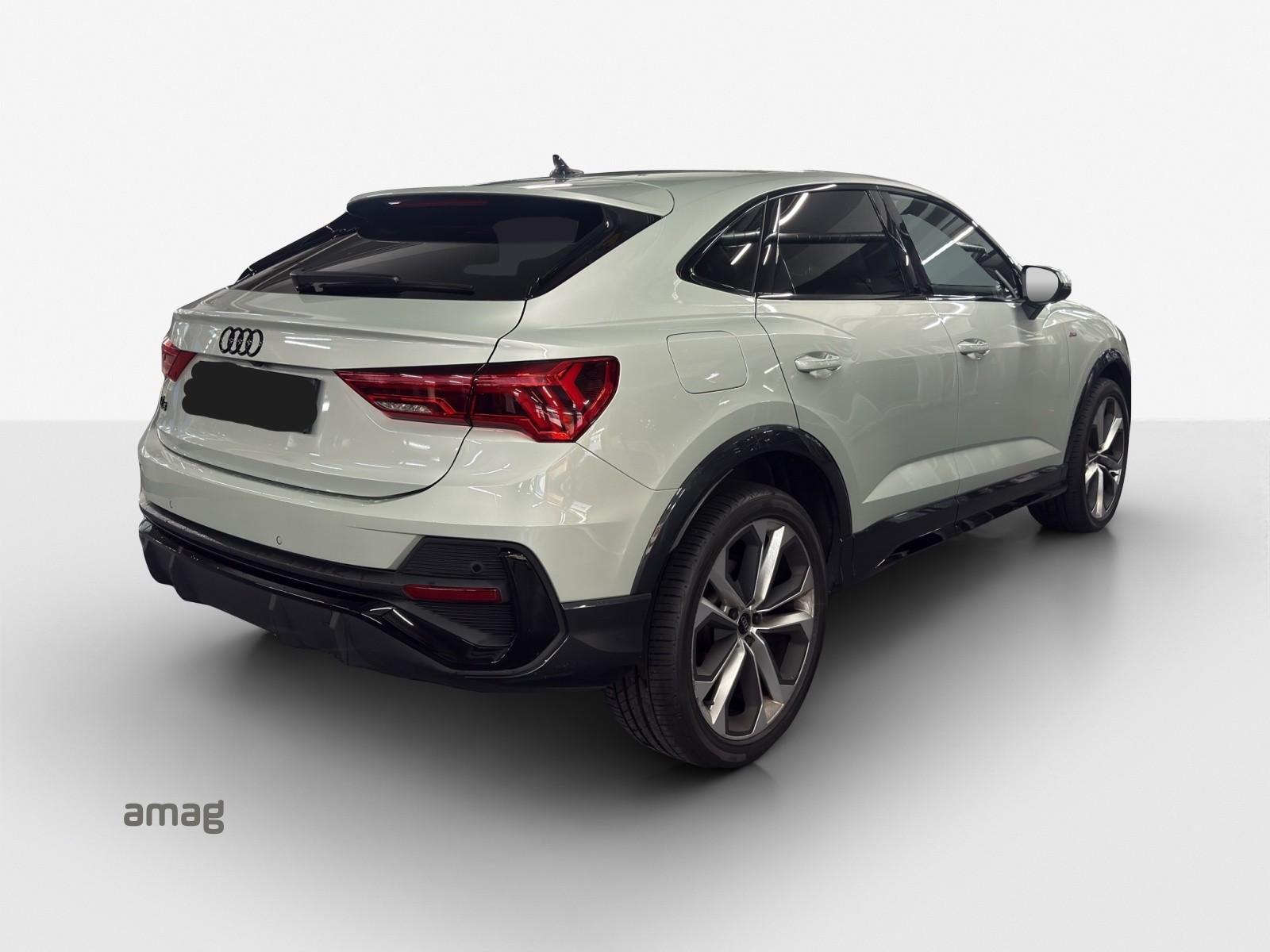 AUDI Q3 Sportback 35 TFSI S line Attraction S-tronic-image-4