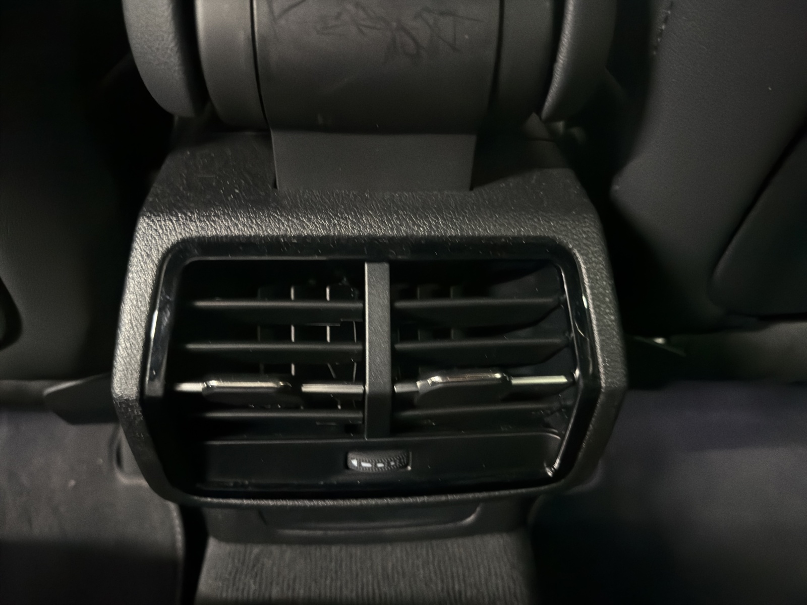 AUDI Q3 Sportback 35 TFSI S line Attraction S-tronic-image-10