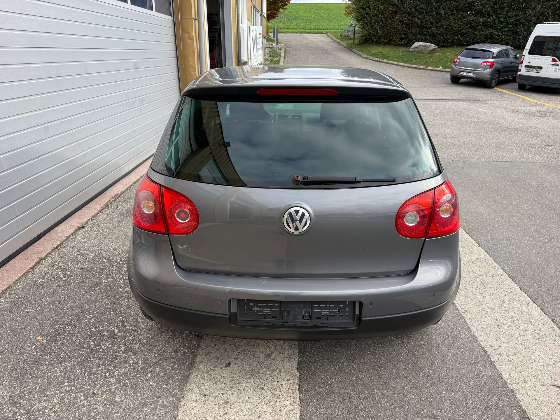 VW Golf 2.0 FSI Comfortline-image-3