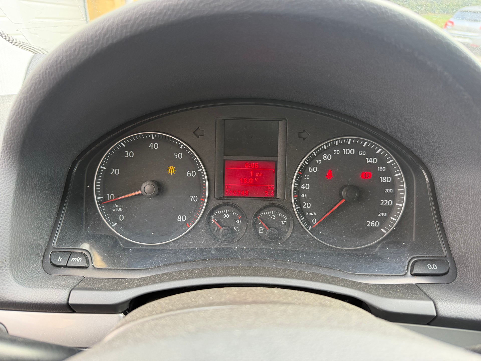 VW Golf 2.0 FSI Comfortline-image-14