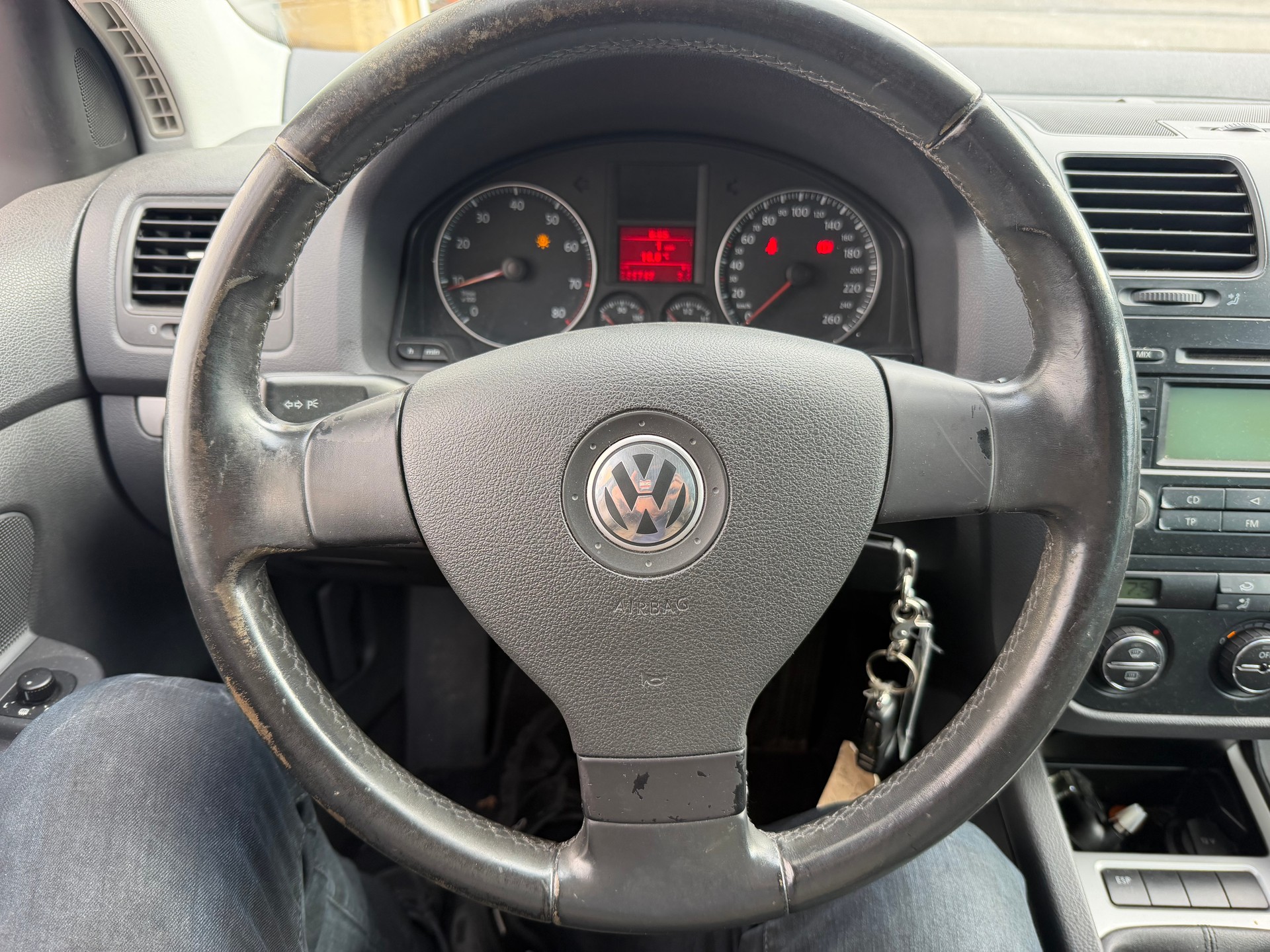 VW Golf 2.0 FSI Comfortline-image-13