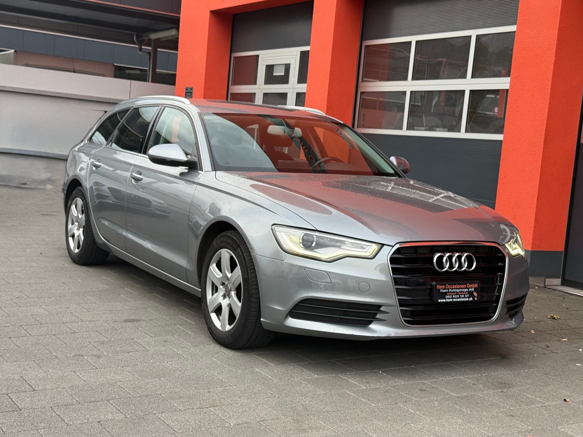 AUDI A6 Avant 2.0 TDI ultra multitronic-image-4