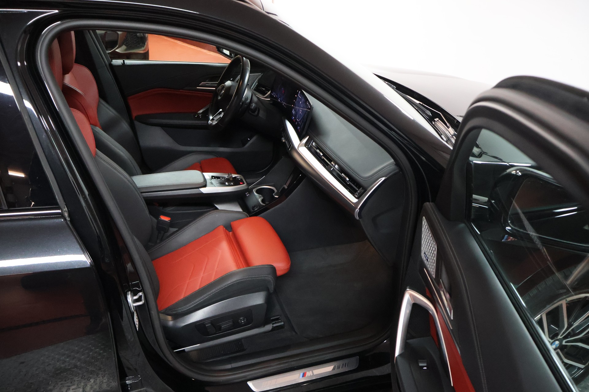 BMW X1 sDrive 18i M Sport-image-14