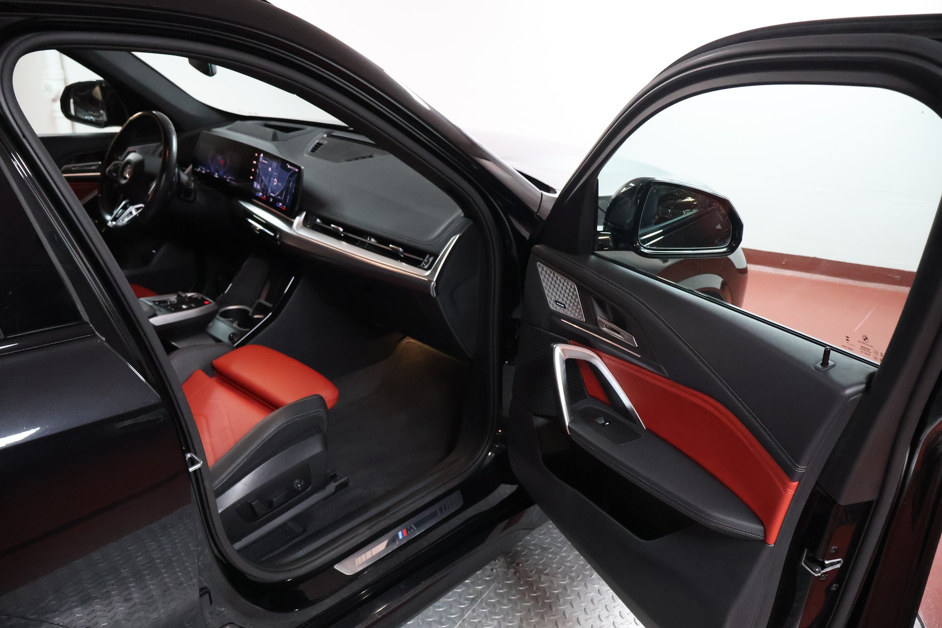 BMW X1 sDrive 18i M Sport-image-15