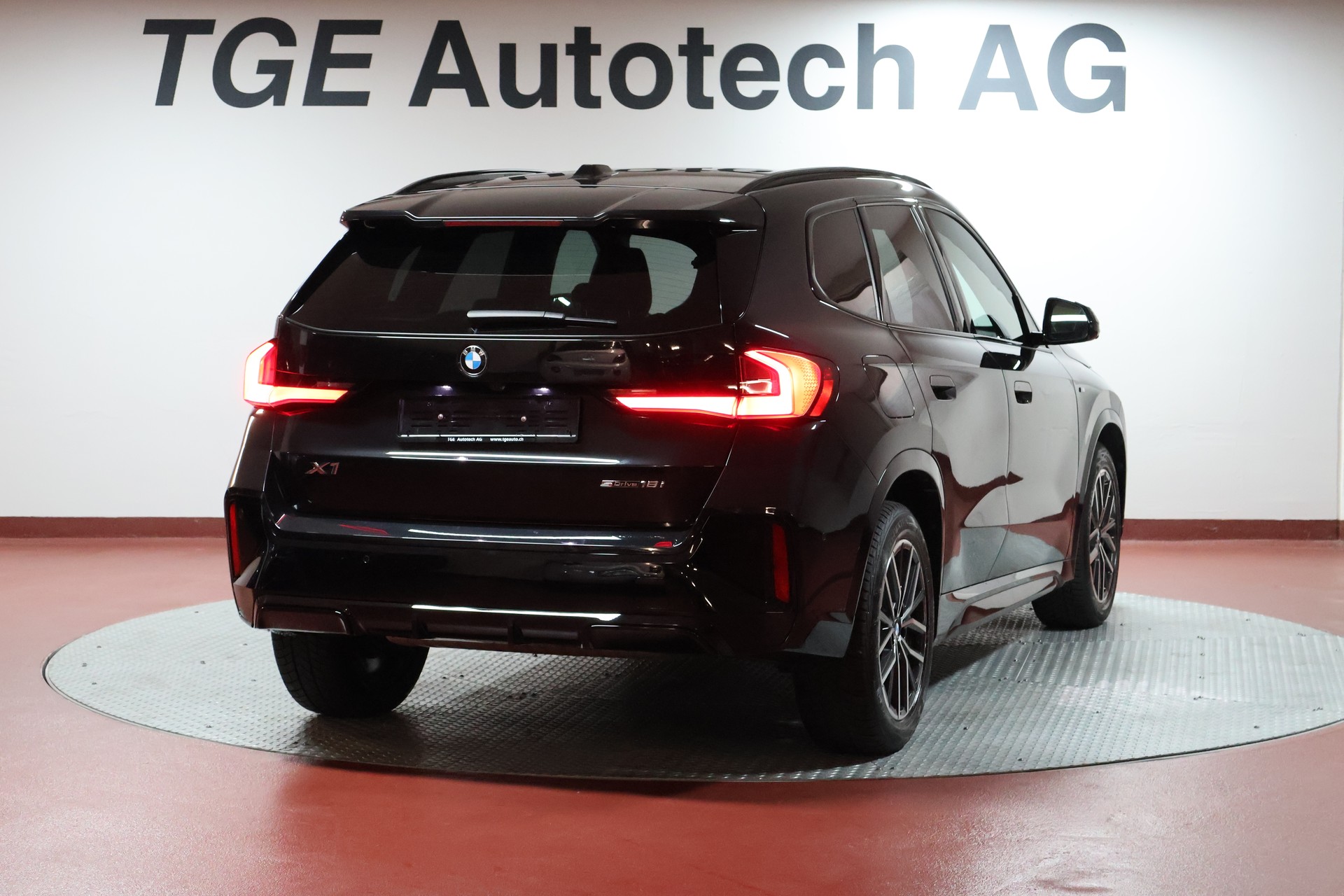 BMW X1 sDrive 18i M Sport-image-21