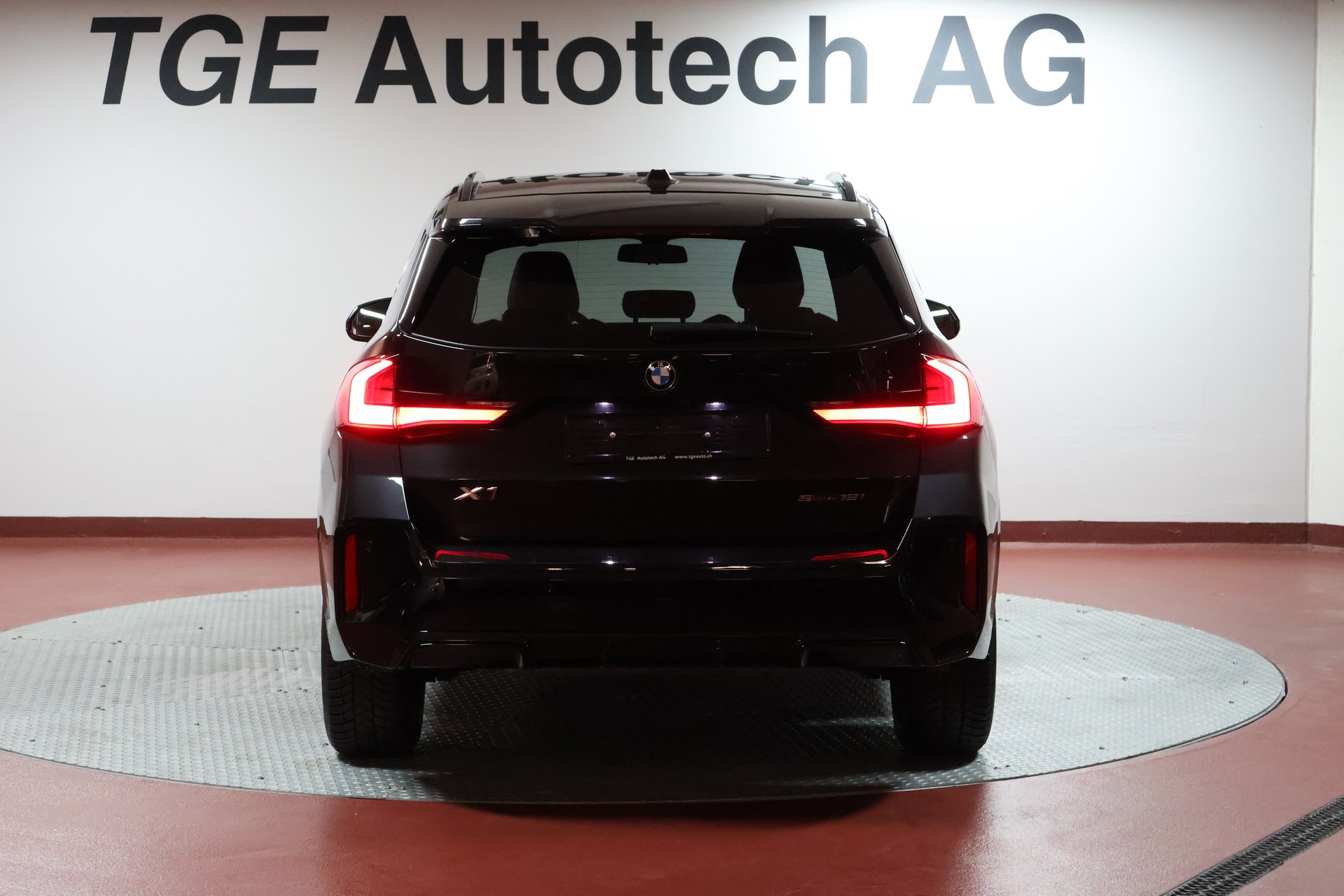 BMW X1 sDrive 18i M Sport-image-23