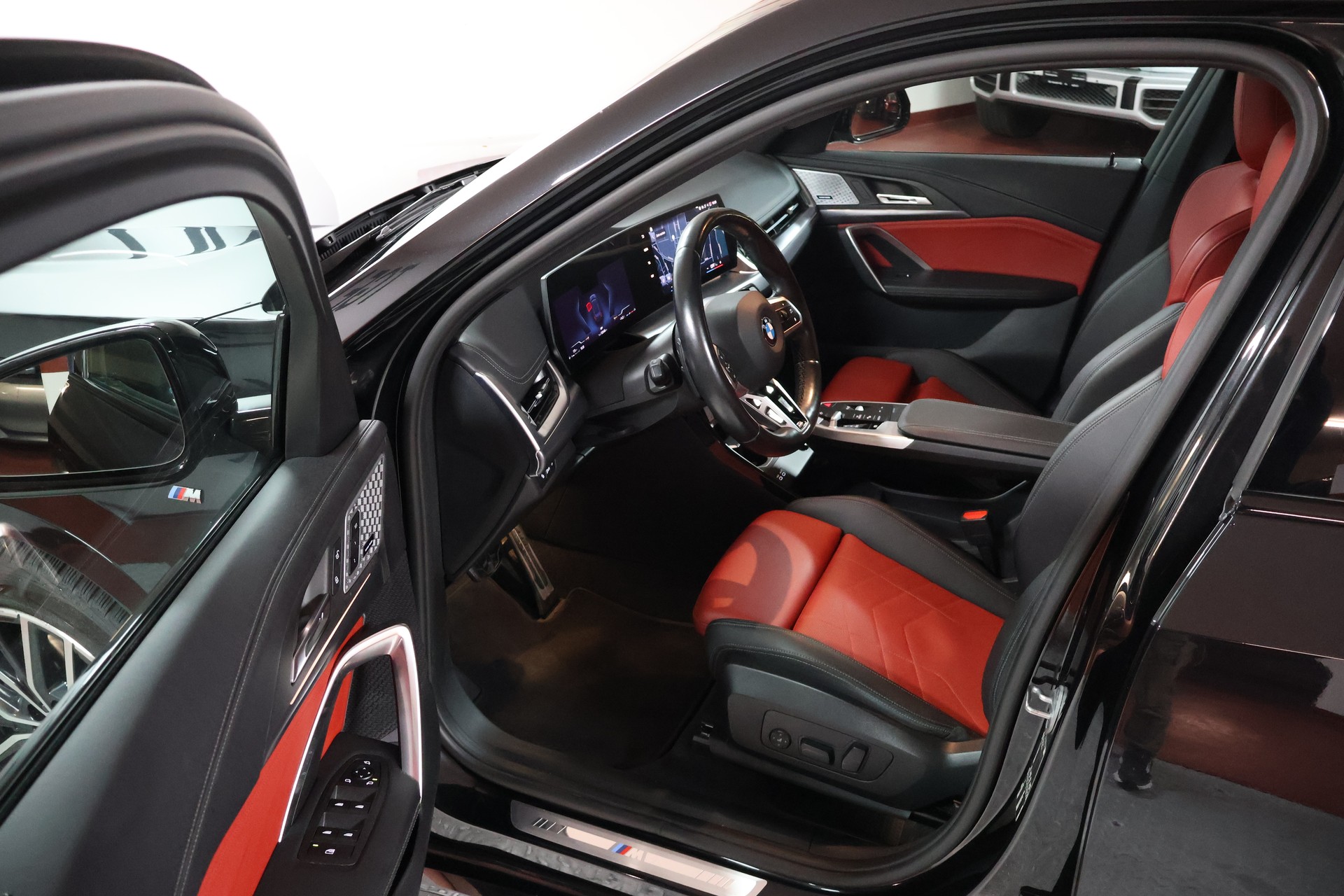 BMW X1 sDrive 18i M Sport-image-6