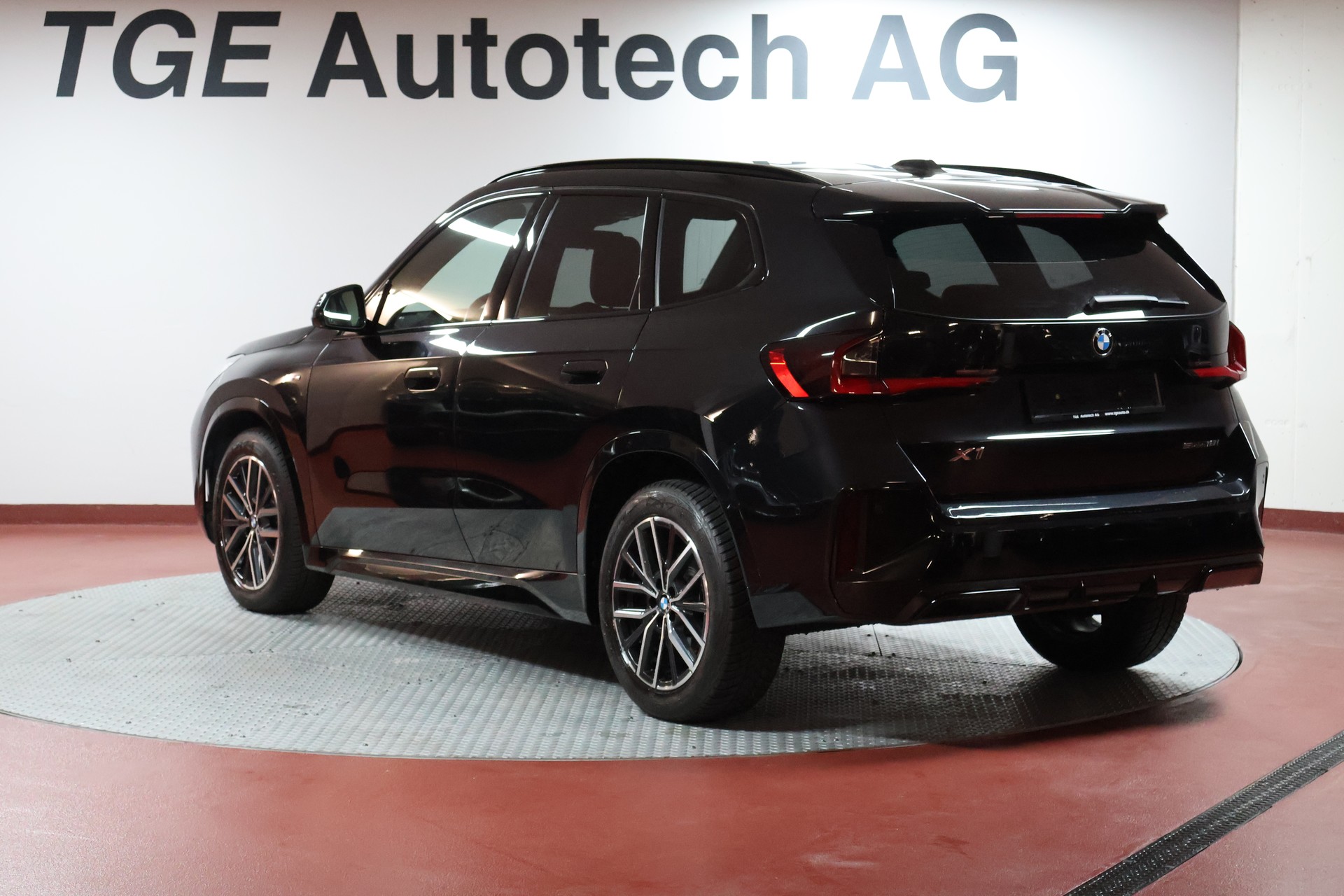 BMW X1 sDrive 18i M Sport-image-22