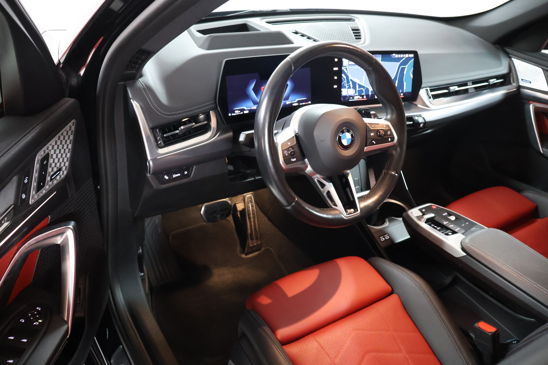 BMW X1 sDrive 18i M Sport-image-8