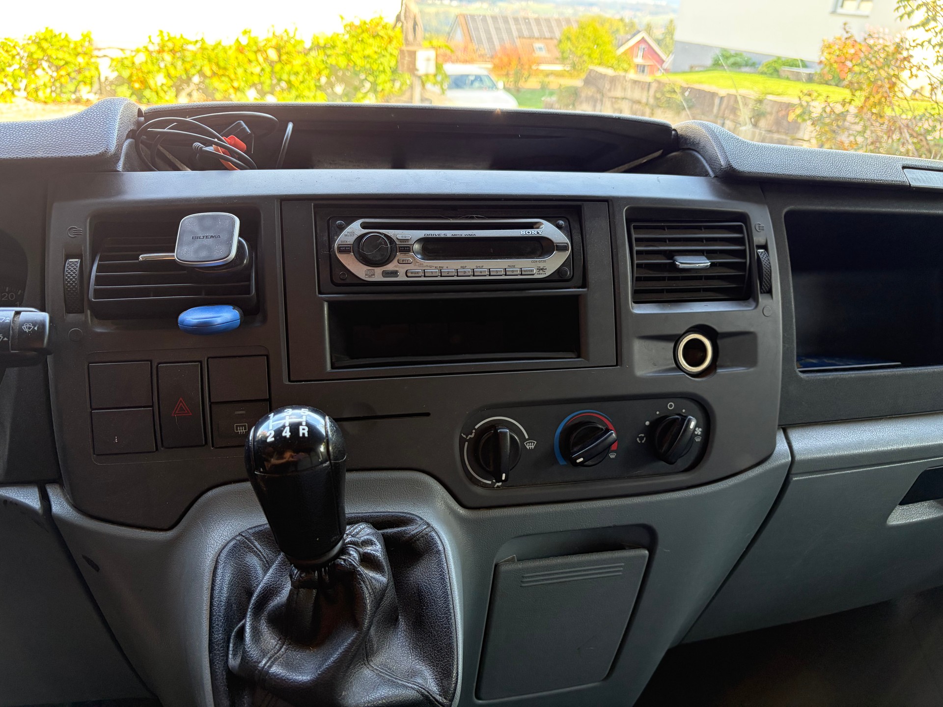 FORD 2.2 TDCi 85 Trend-image-2