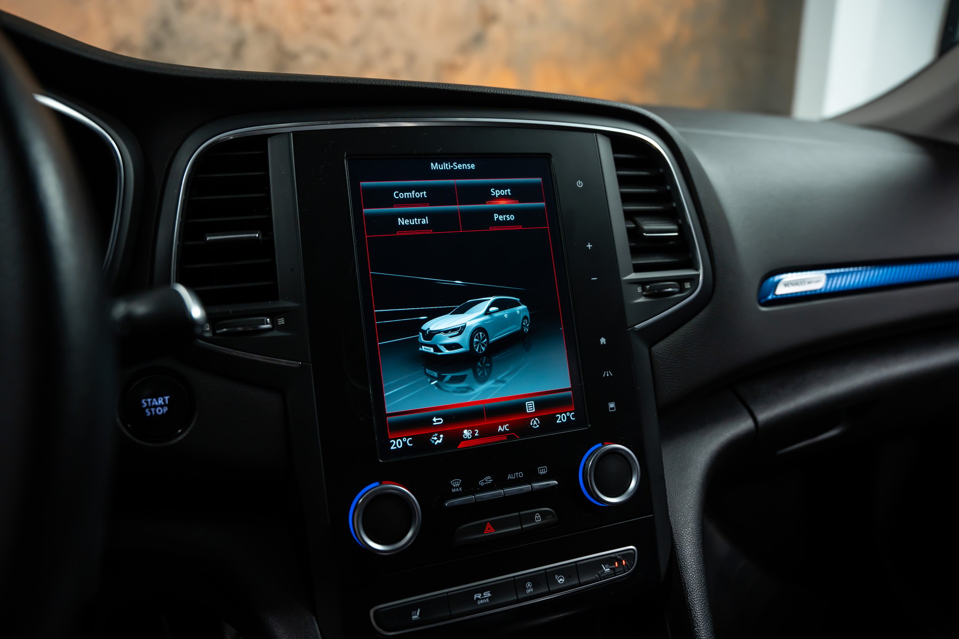 RENAULT Mégane Grandtour 1.6 16V Turbo GT EDC-image-26