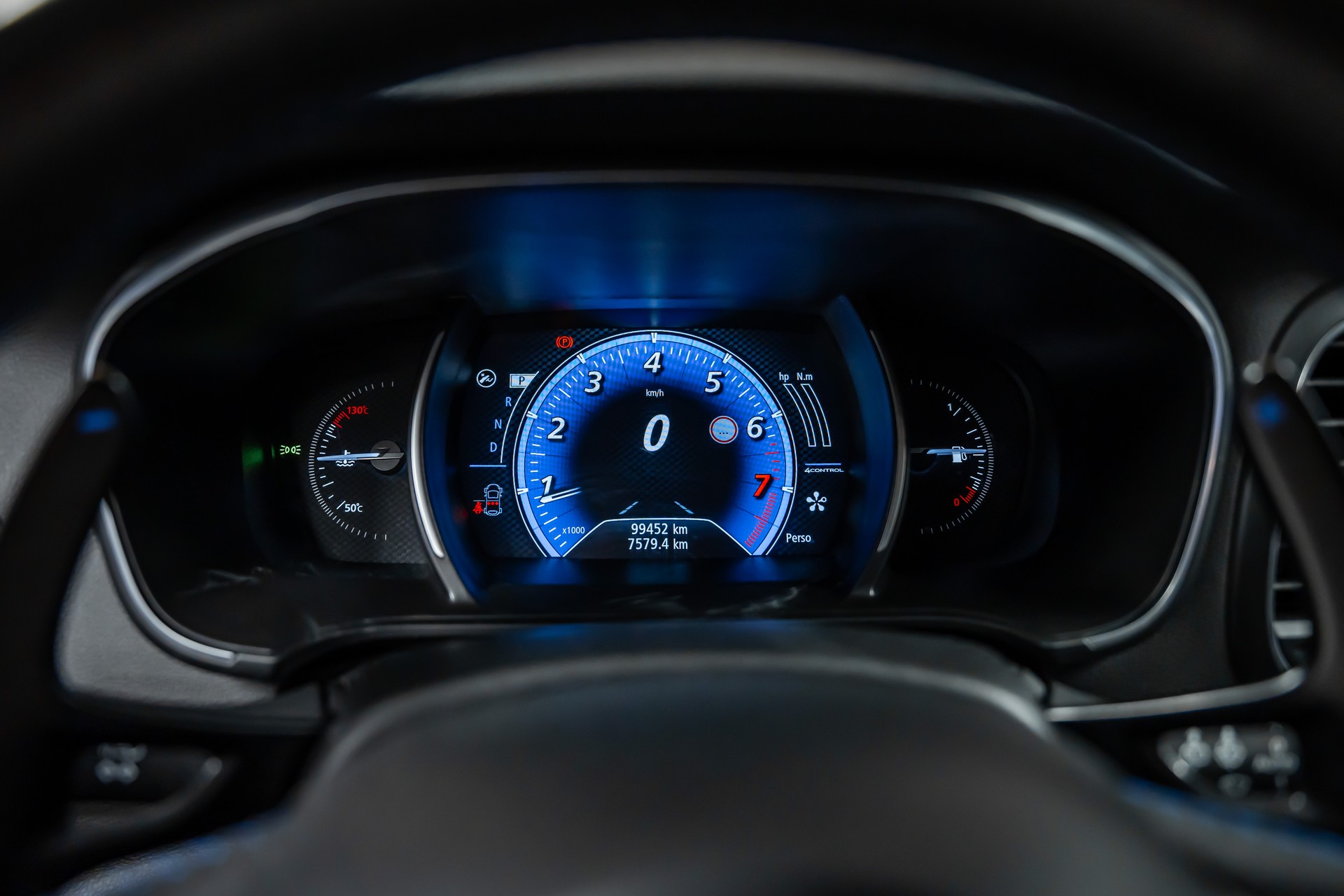 RENAULT Mégane Grandtour 1.6 16V Turbo GT EDC-image-22