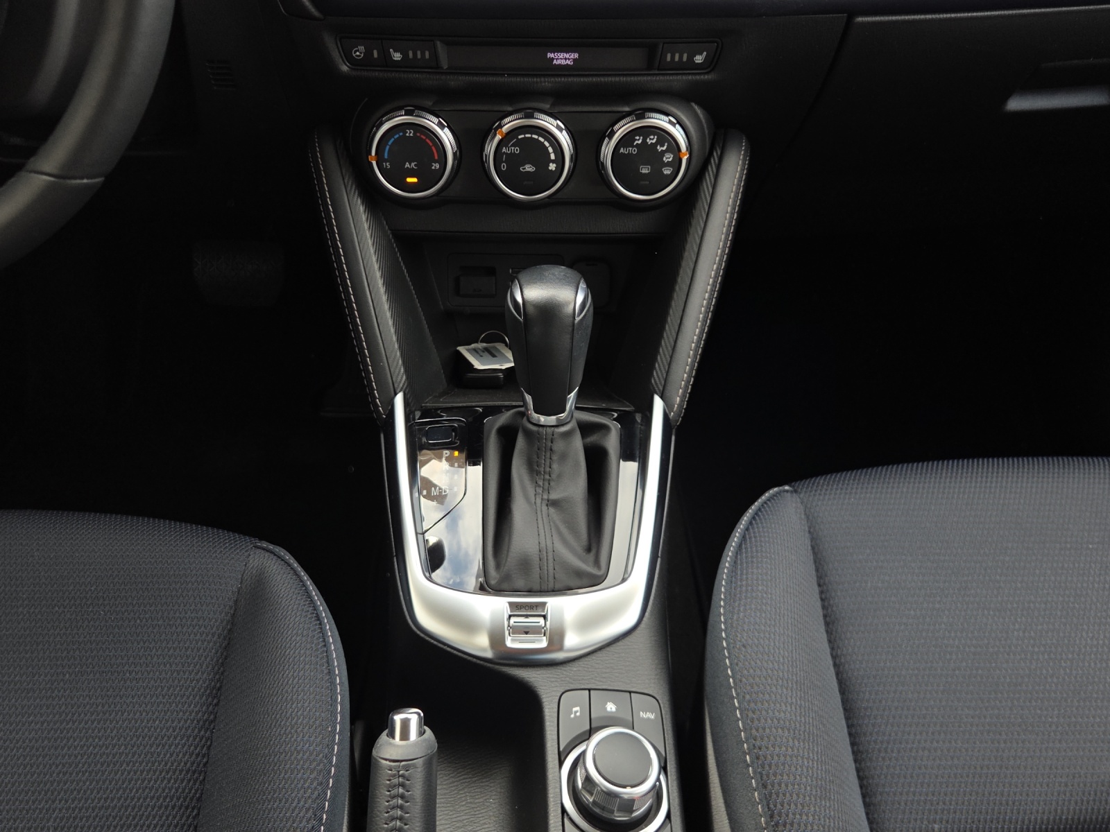 Image MAZDA 2 2 SKYACTIV-G 90 Revolution Automat