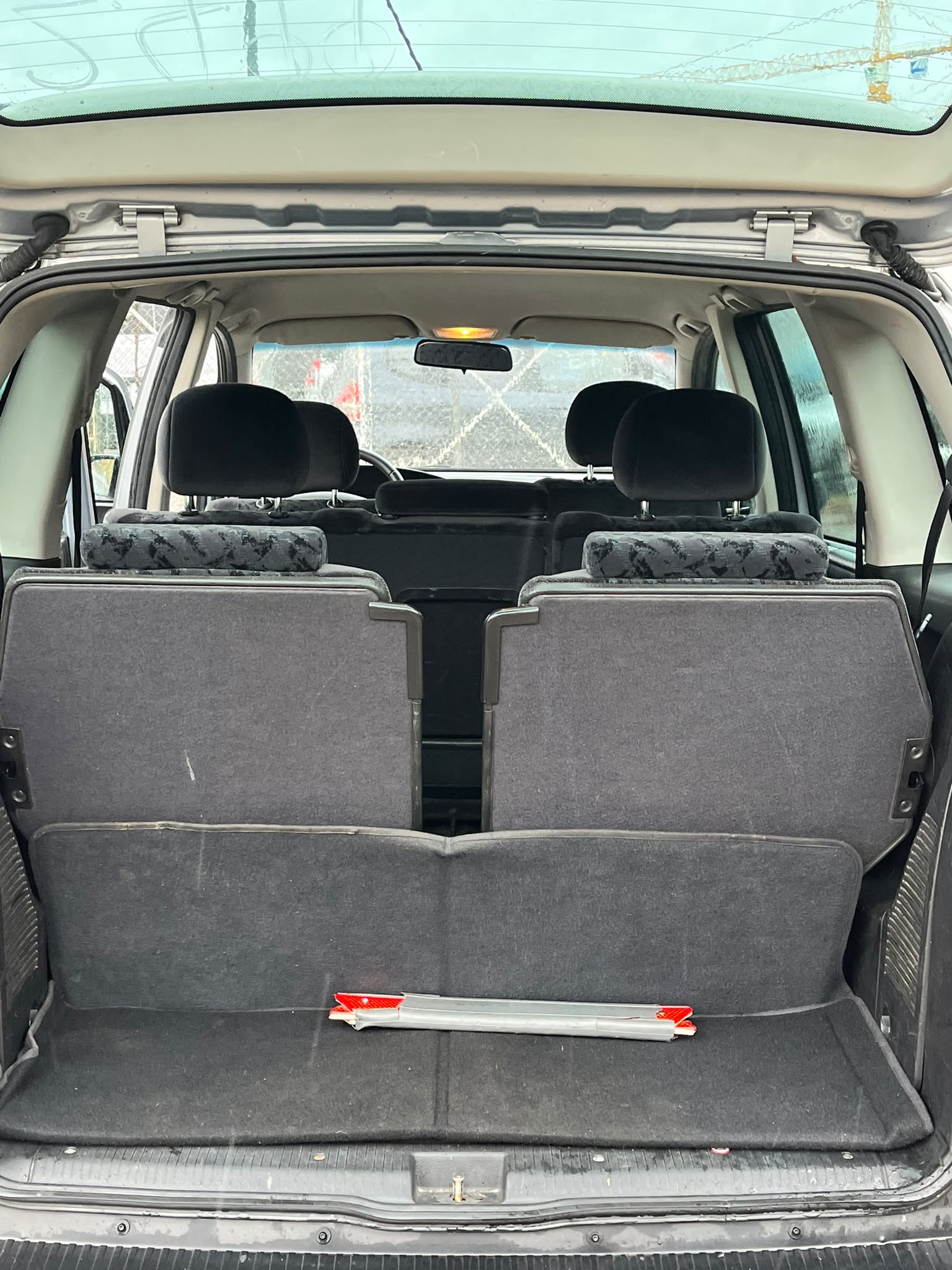 OPEL Zafira 2.0 DTi Comfort-image-13