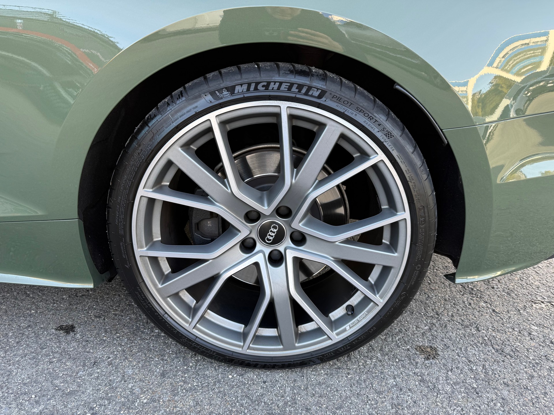 AUDI S5 Cabriolet 3.0 TFSI quattro tiptronic-image-27