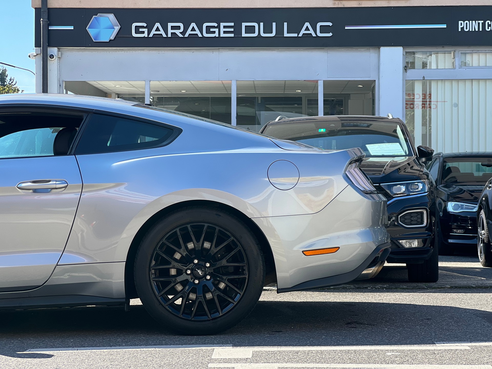 FORD Mustang Fastback 5.0 V8 GT 55 Automat-image-4