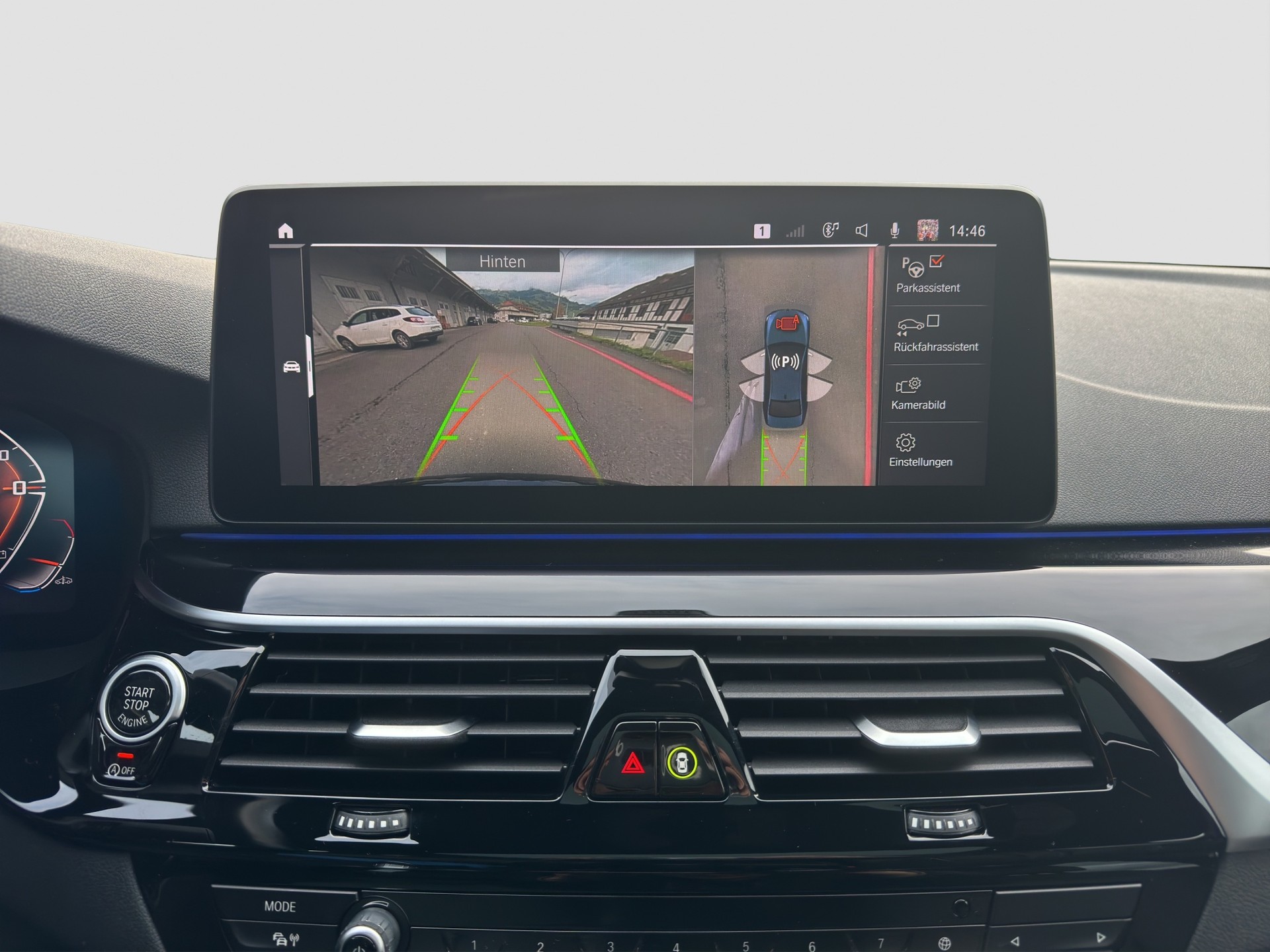 BMW M550i xDrive Steptronic-image-6