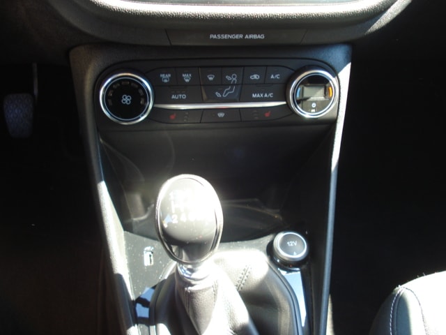 FORD Fiesta 1.0 SCTi ST Line-image-11