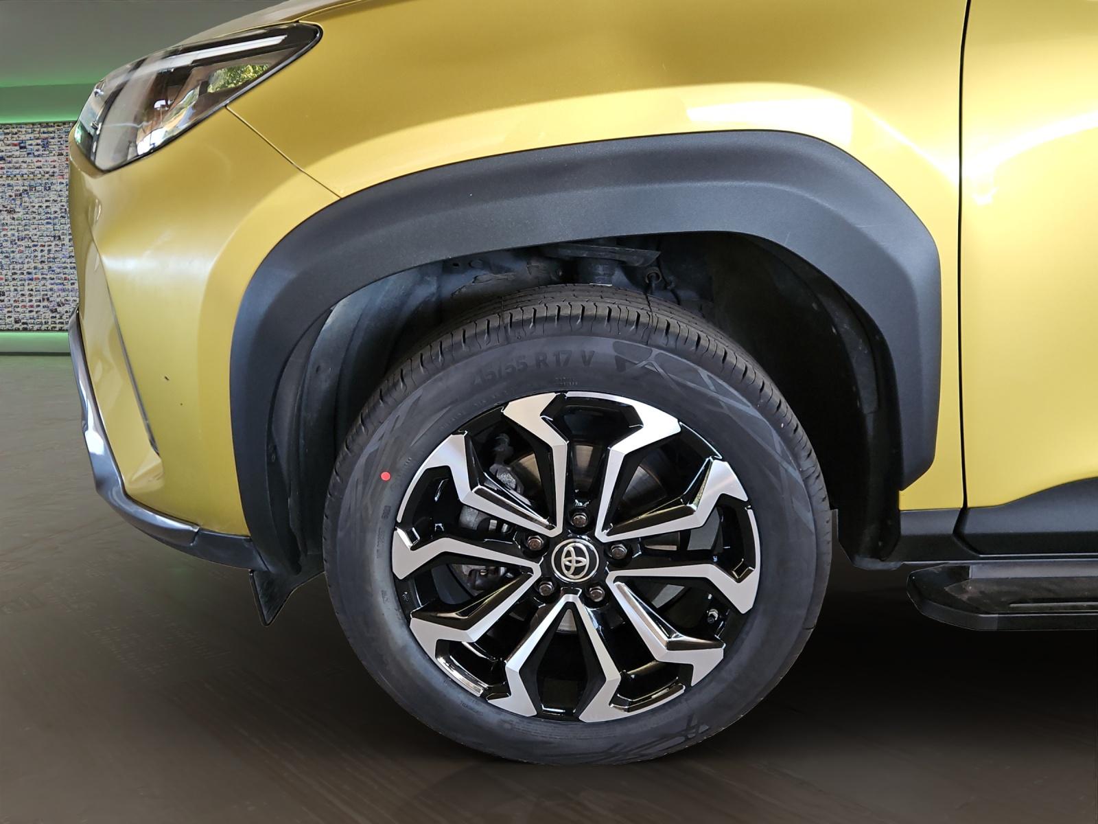 TOYOTA Yaris Cross 1.5 VVT-i HSD Premiere Edition AWD-i-image-5