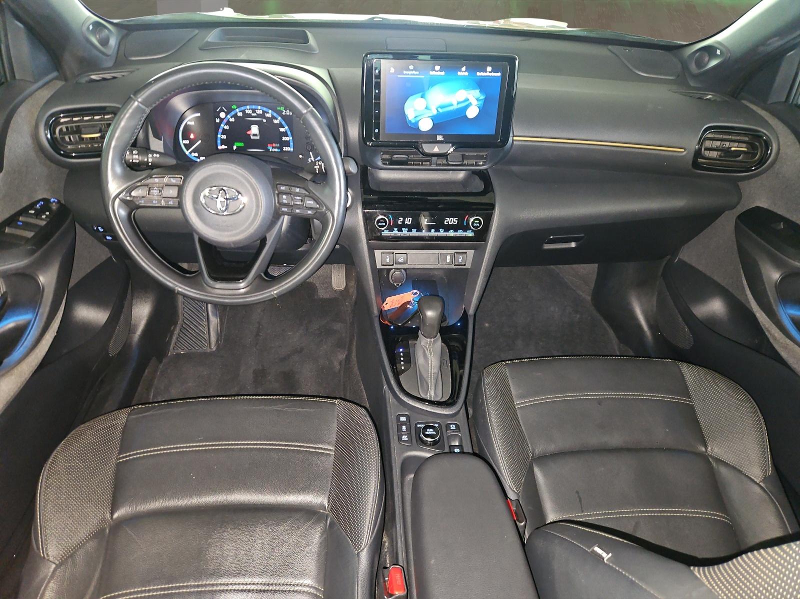 TOYOTA Yaris Cross 1.5 VVT-i HSD Premiere Edition AWD-i-image-7