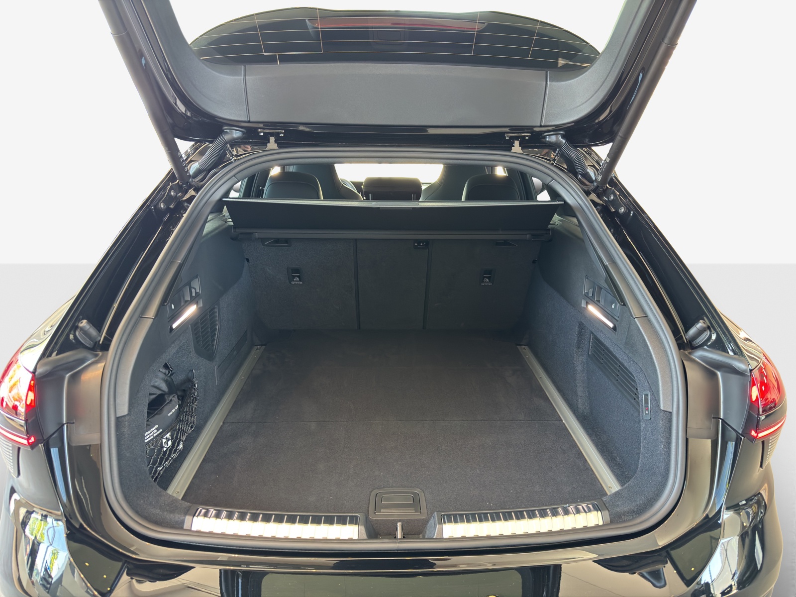 AUDI A6 Avant TFSI quattro 270 kW S tronic-image-12