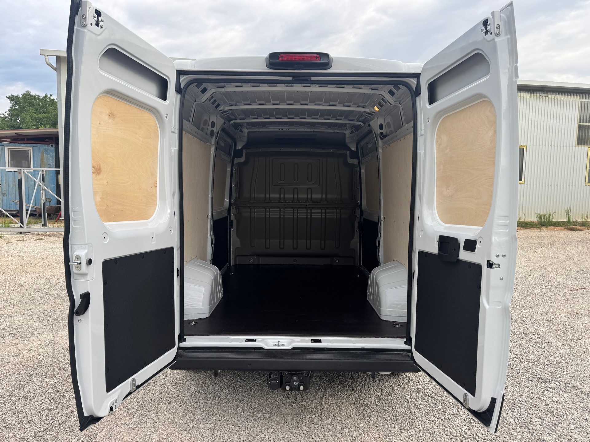 CITROEN L2H2 mit 2 x Schiebetüren Links + Rechts mit Multimedia und Navigation...-image-4