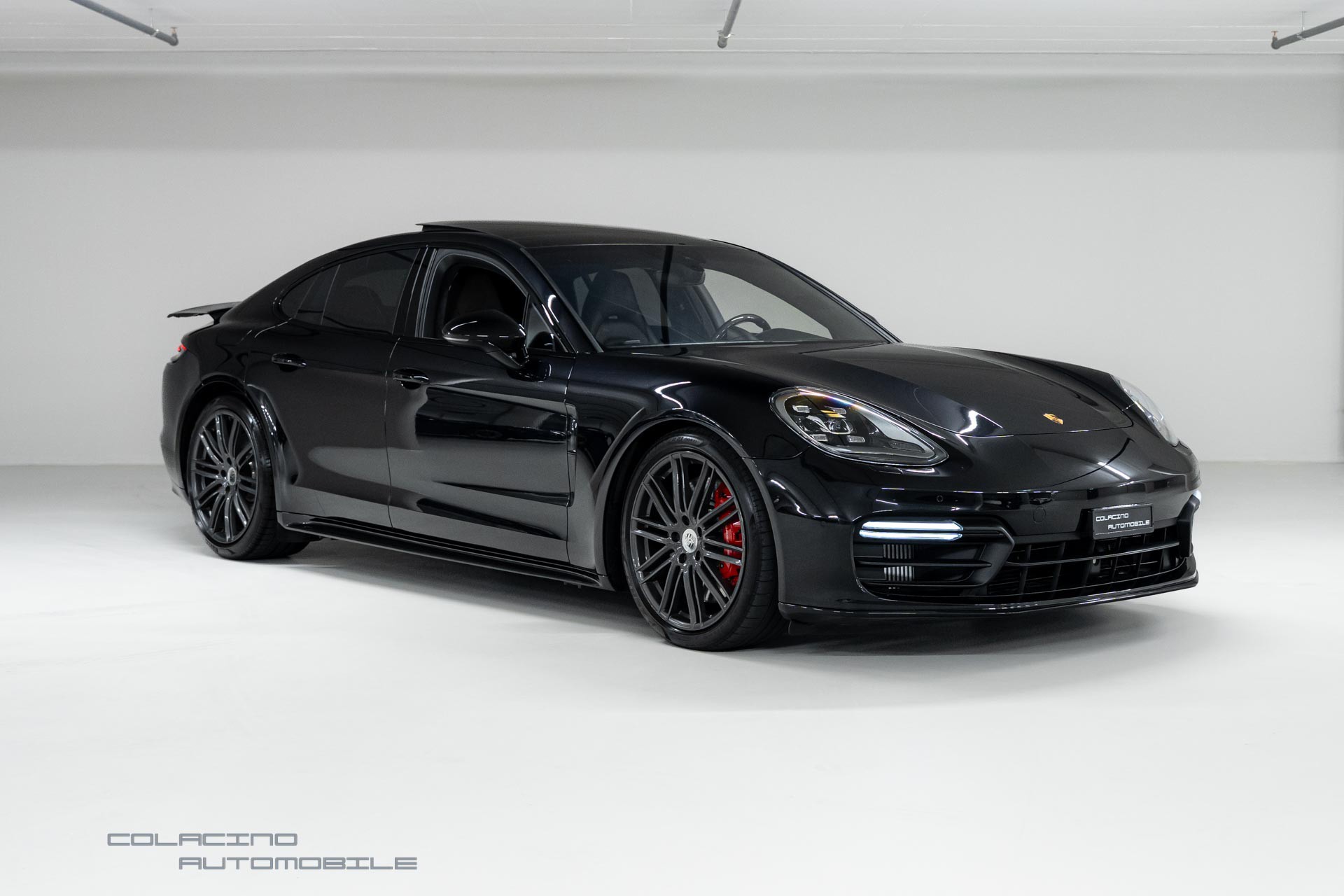 PORSCHE Panamera Turbo PDK-image-2