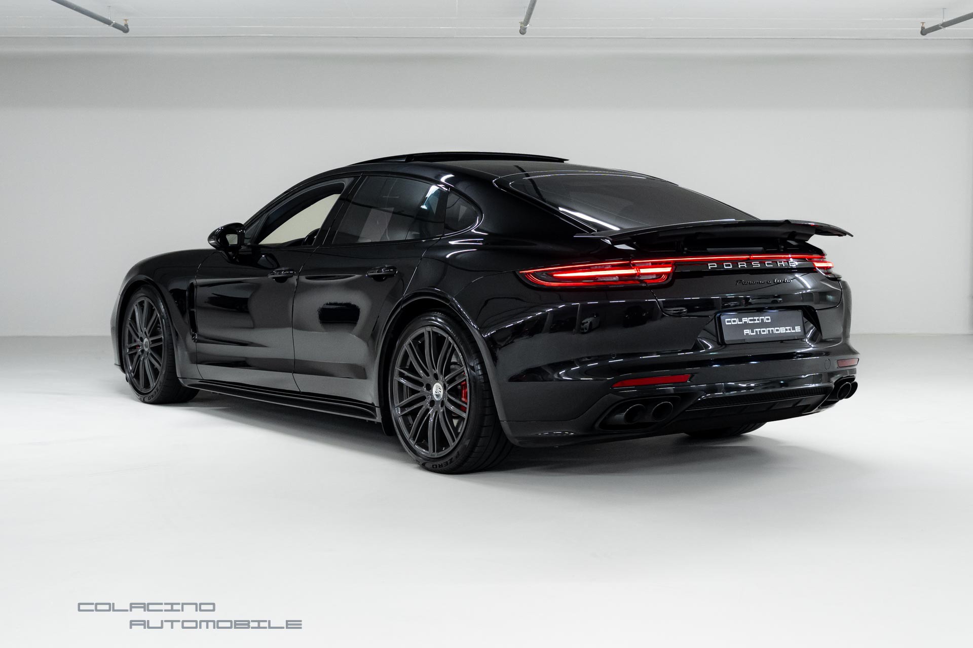 PORSCHE Panamera Turbo PDK-image-3