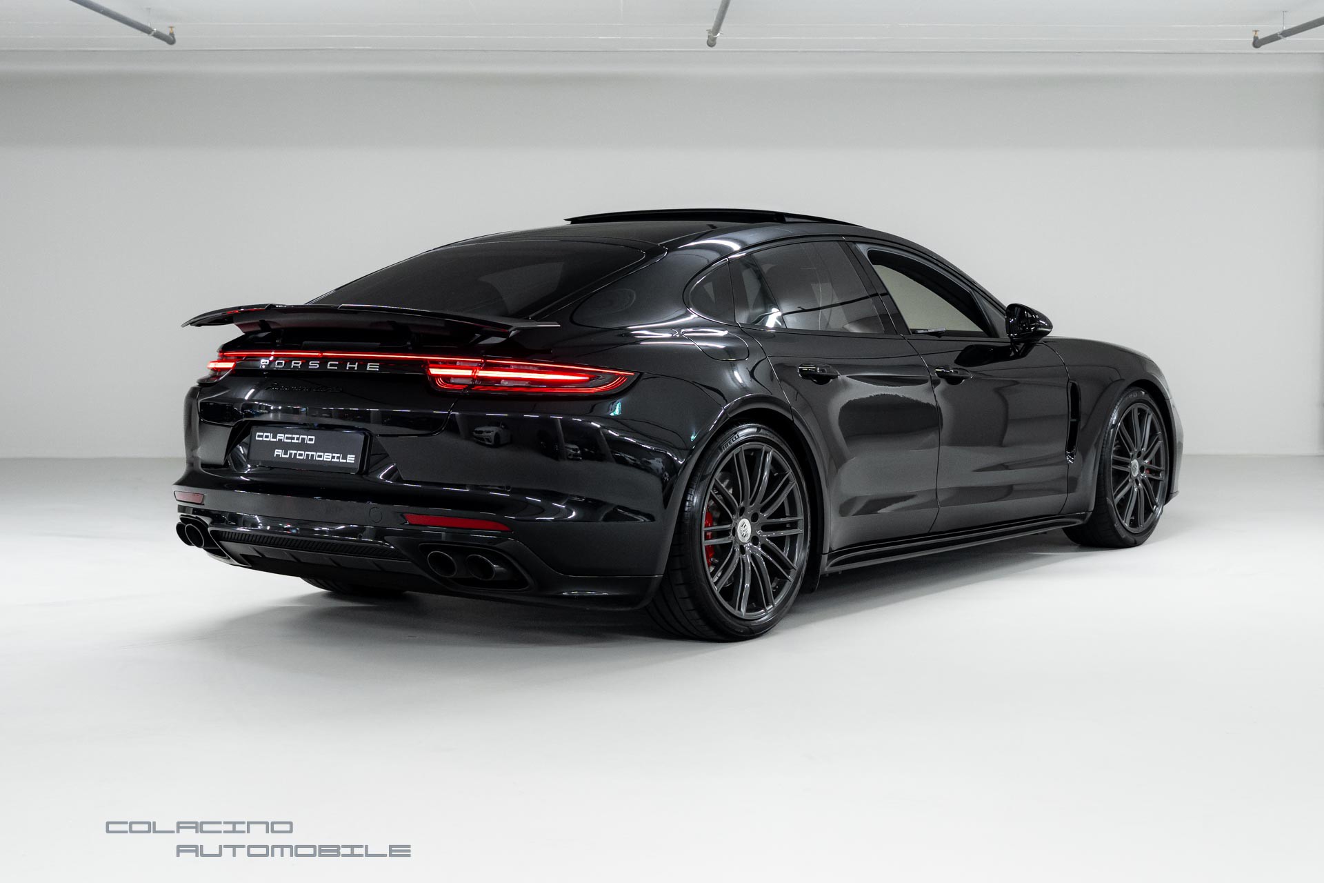 PORSCHE Panamera Turbo PDK-image-1