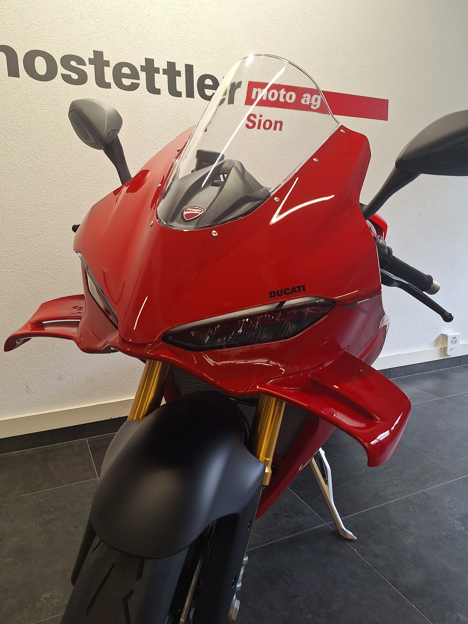 DUCATI Panigale V4 S-showroom-element-3