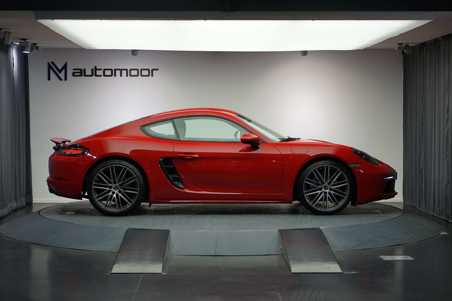 PORSCHE 718 Cayman 2.0 PDK *CH-Fahrzeug* *Indischrot* *Naturleder Espresso*-image-3