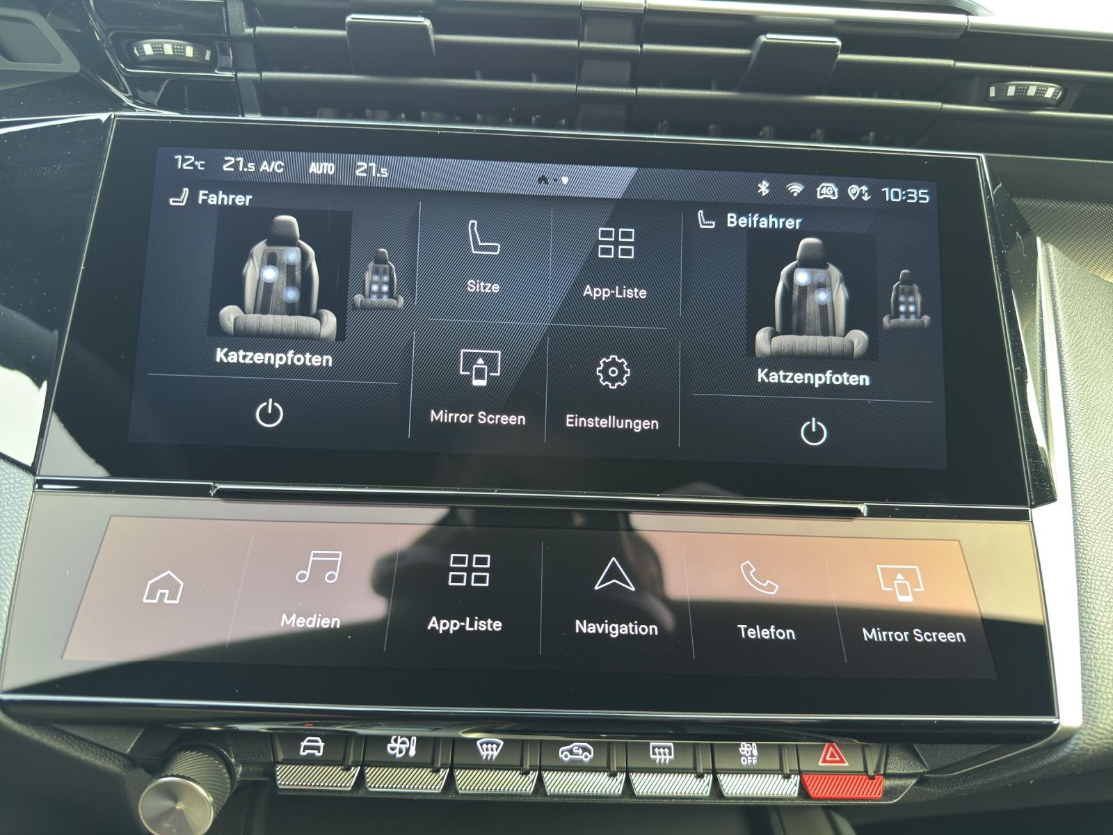 PEUGEOT 308 SW GT 1.6 PHEV 225-image-27