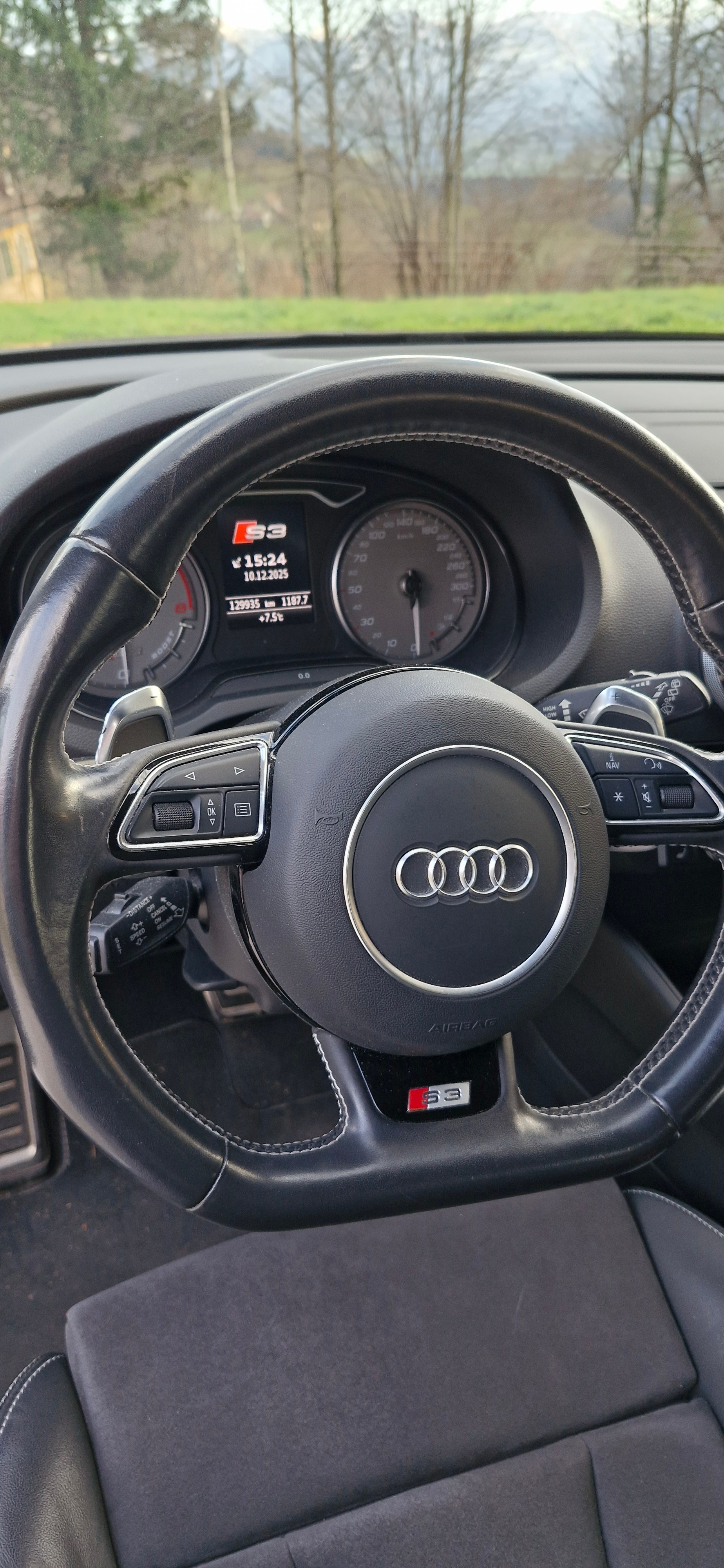 AUDI S3 Sportback 2.0 TFSI quattro S-tronic-image-4