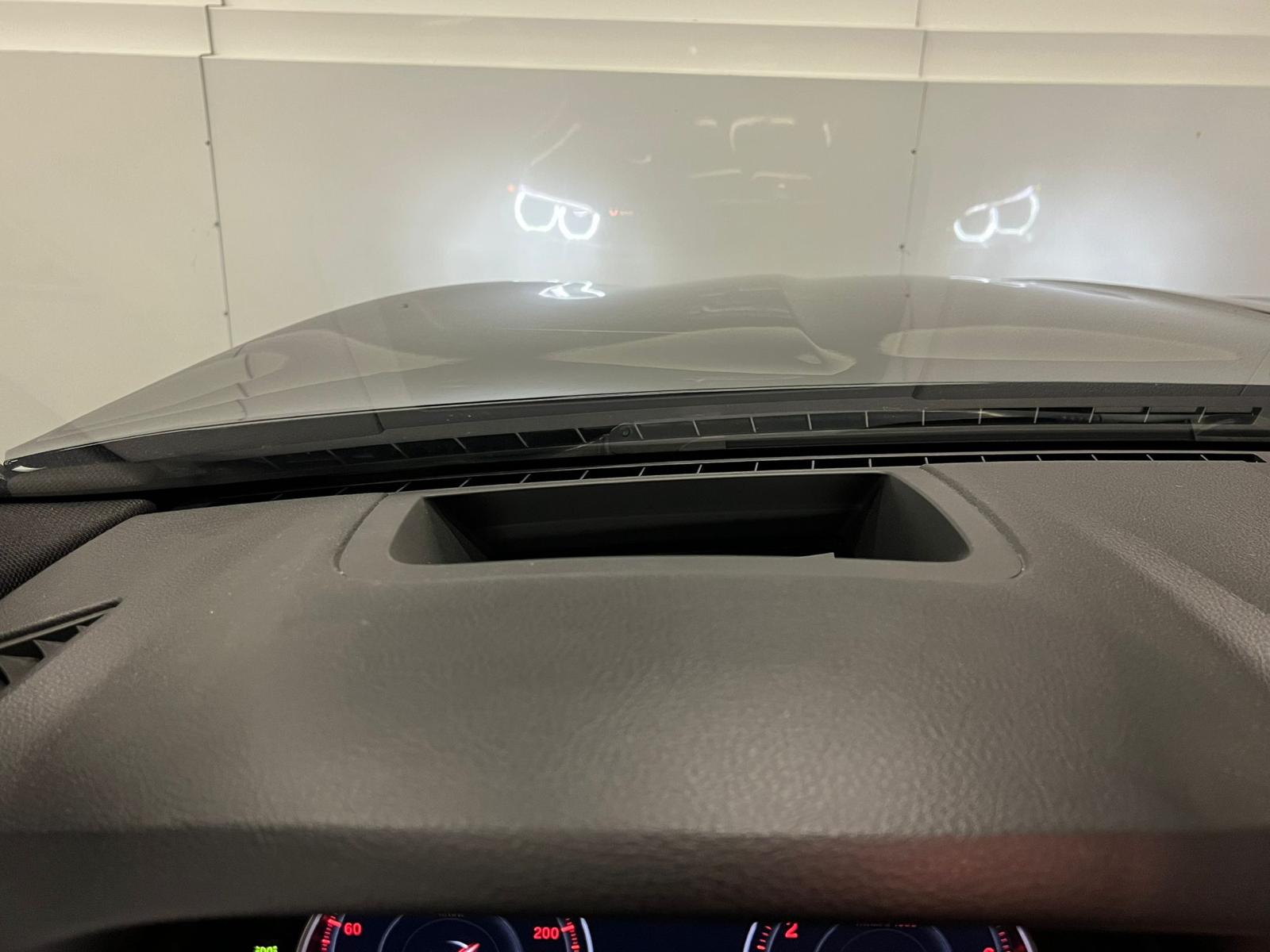 BMW 535i Touring xDrive Modern Line Steptronic-image-15