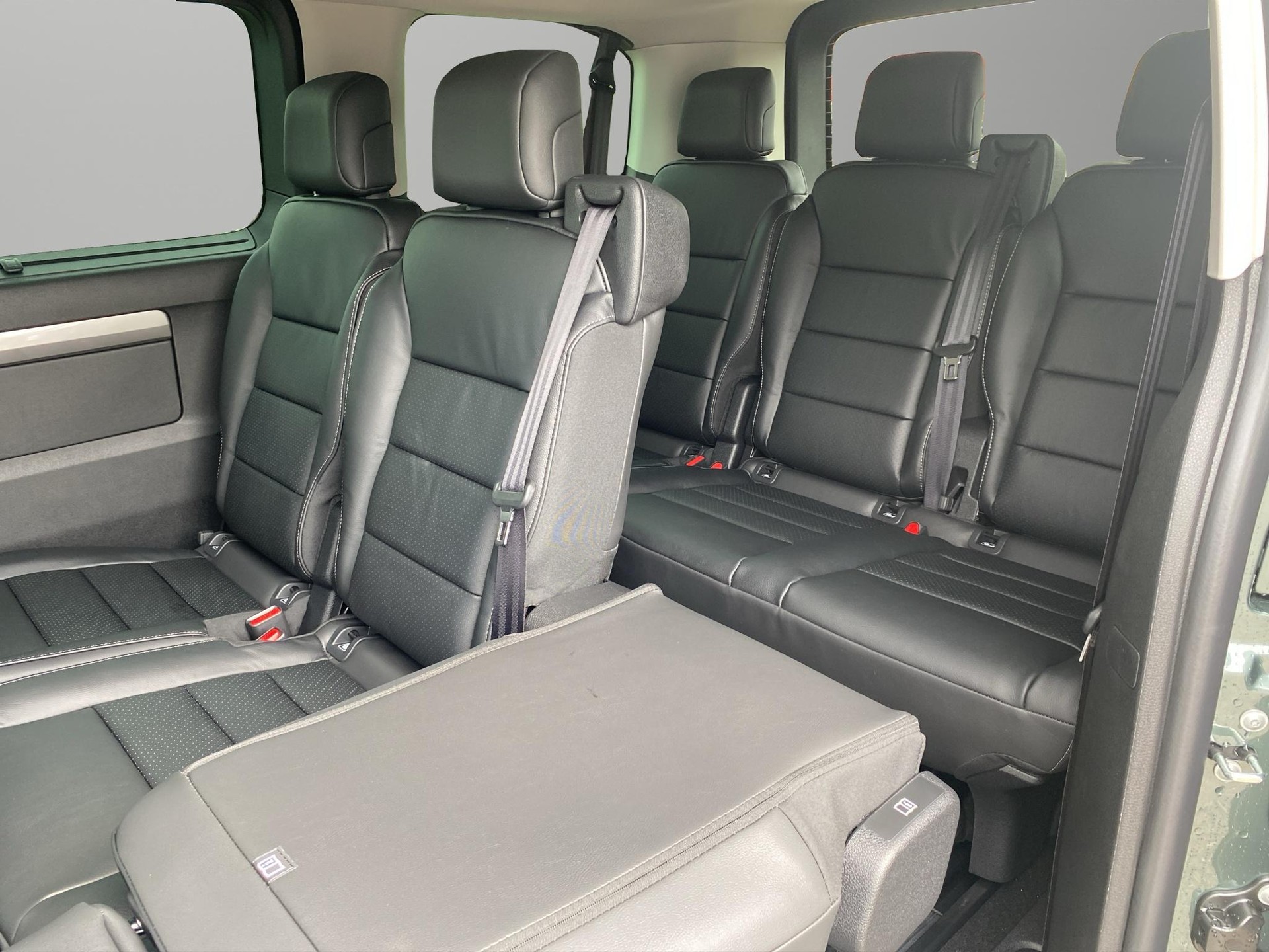 OPEL Zafira 2.0 CDTI 177 GS S/S-image-10