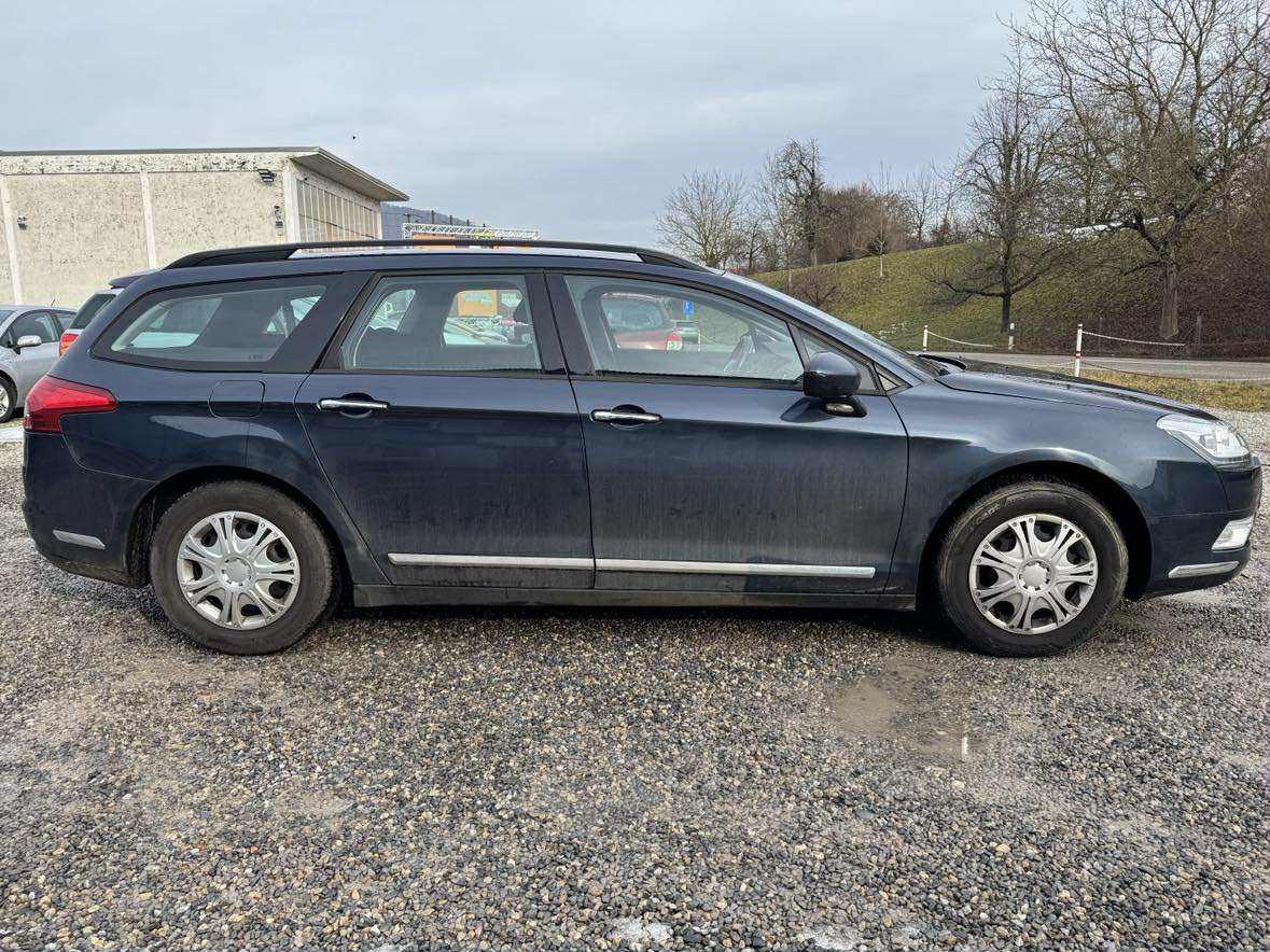 CITROEN C5 Tourer 1.6 Turbo Séduction-image-8