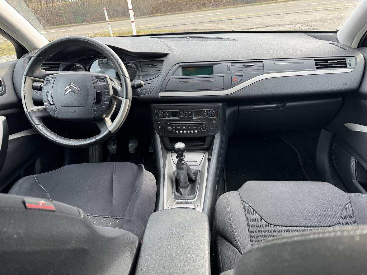 CITROEN C5 Tourer 1.6 Turbo Séduction-image-1