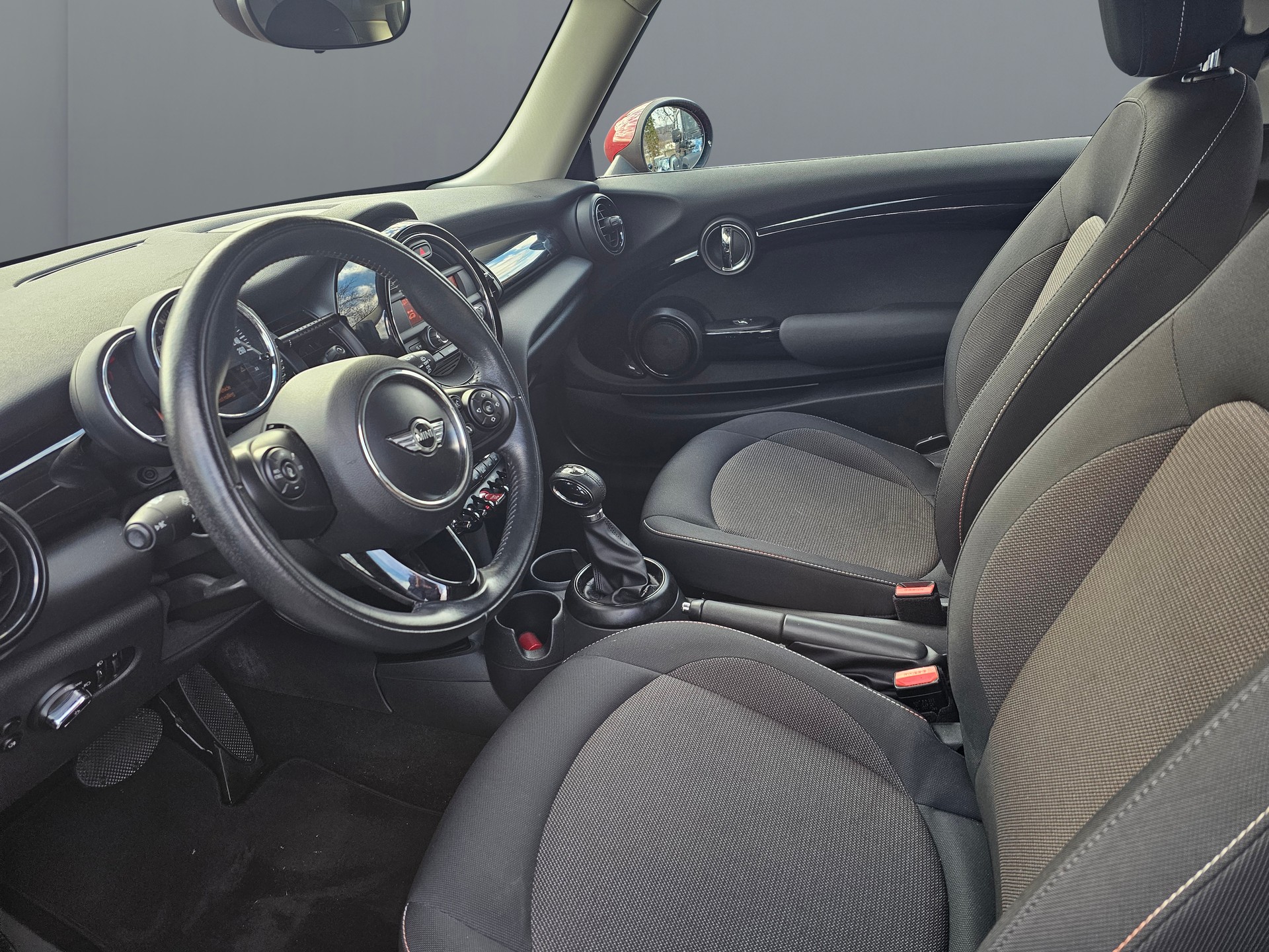 MINI Cooper Steptronic-image-11