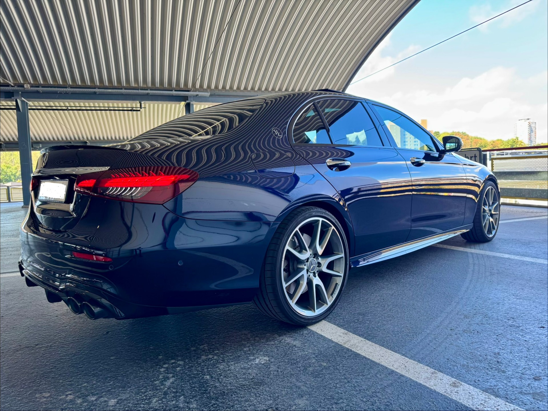 MERCEDES-BENZ AMG E 53 4Matic+ Speedshift 9G-TCT-image-2
