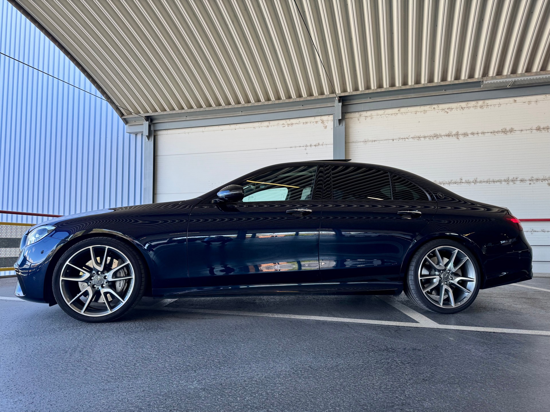 MERCEDES-BENZ AMG E 53 4Matic+ Speedshift 9G-TCT-image-5