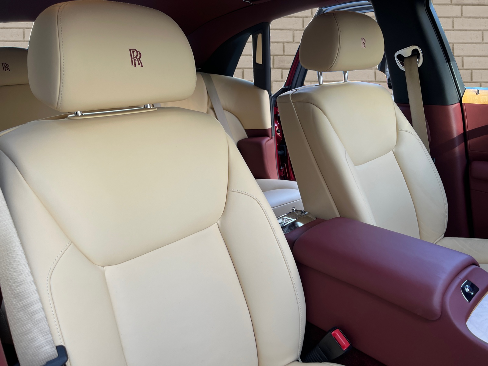 ROLLS-ROYCE Ghost 6.6 V12-image-11