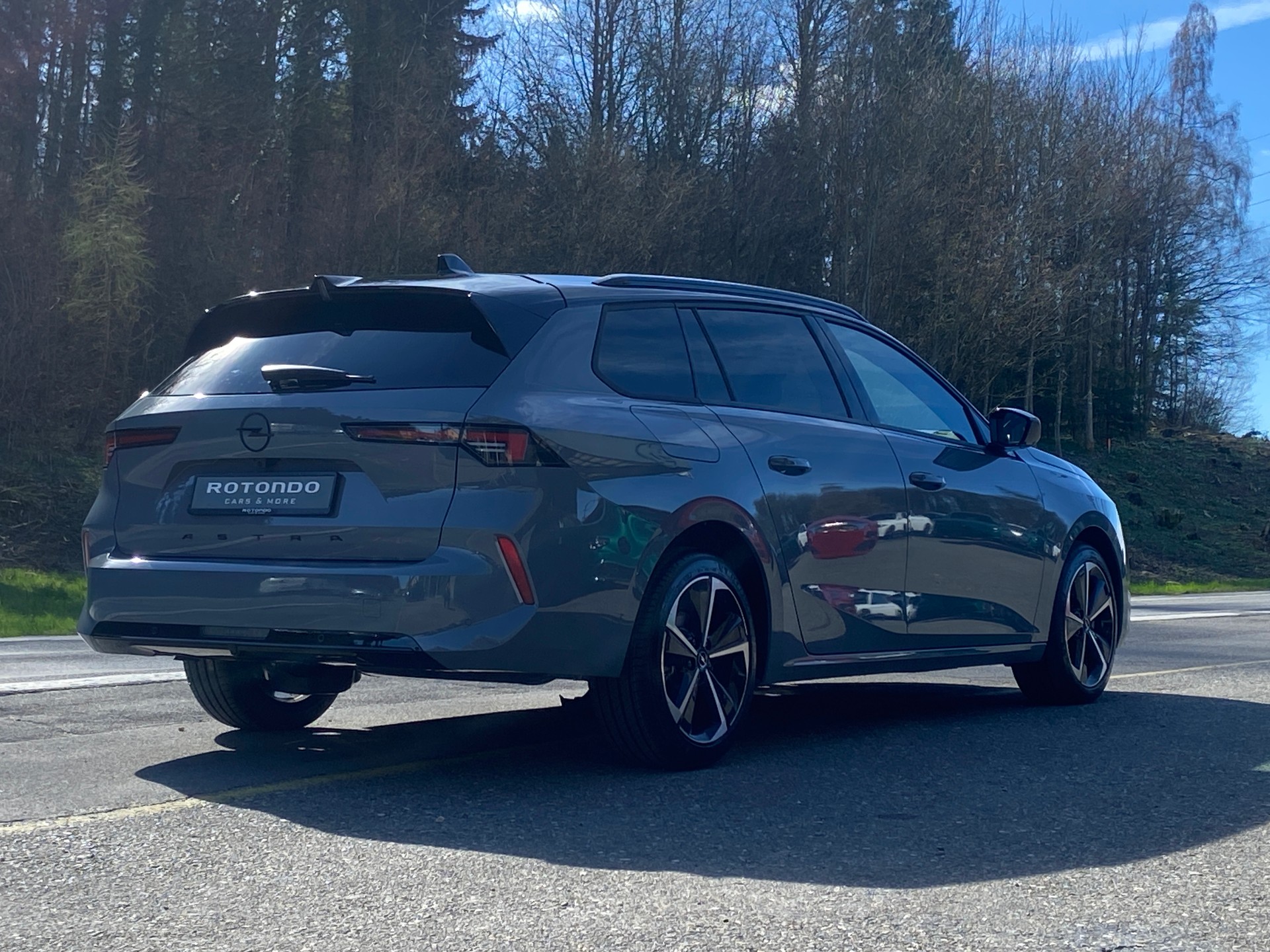 OPEL Astra Sports Tourer 1.2i Turbo GS Automat-image-17