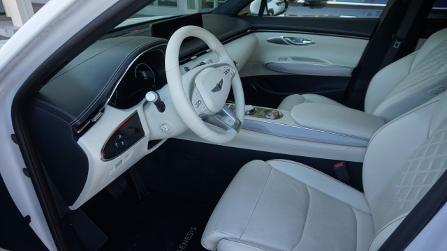 GENESIS GV70 Elec.Sport 77,4 AWD-image-9
