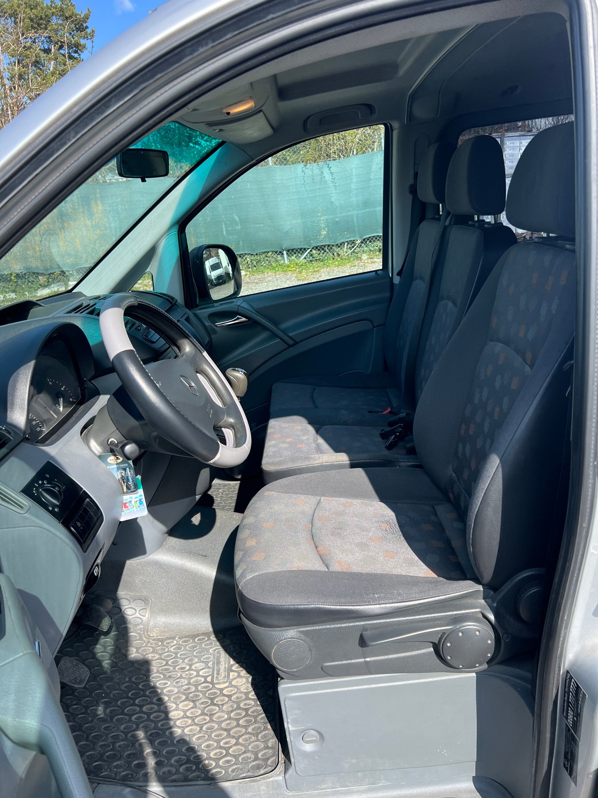 MERCEDES-BENZ Vito 111 CDI 9 places-image-9