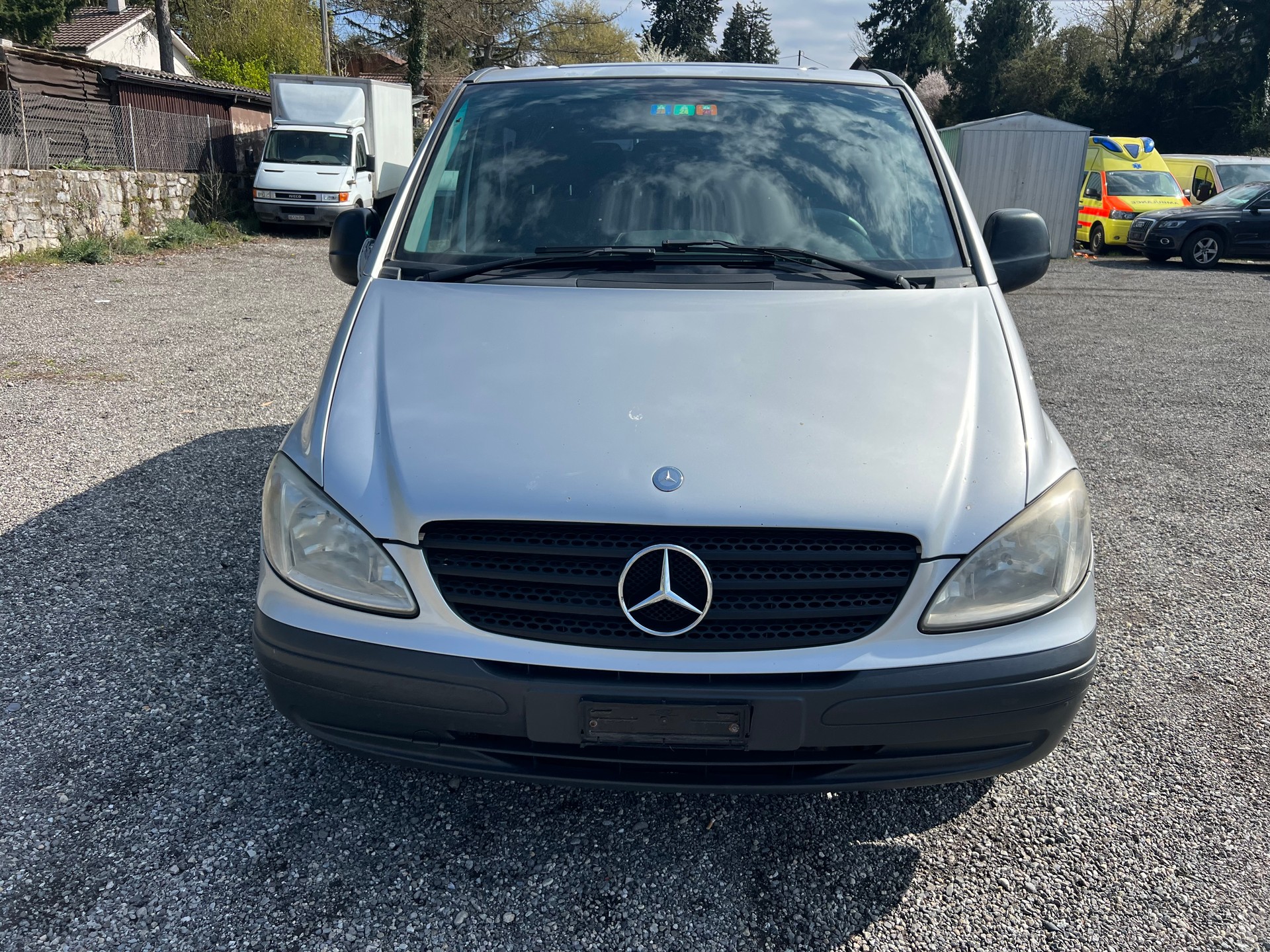 MERCEDES-BENZ Vito 111 CDI 9 places-image-1