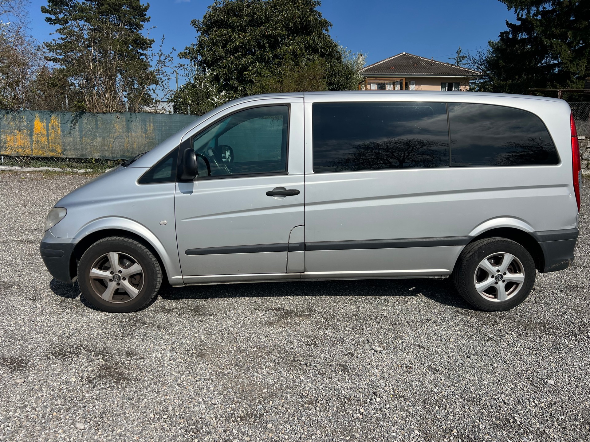 MERCEDES-BENZ Vito 111 CDI 9 places-image-2