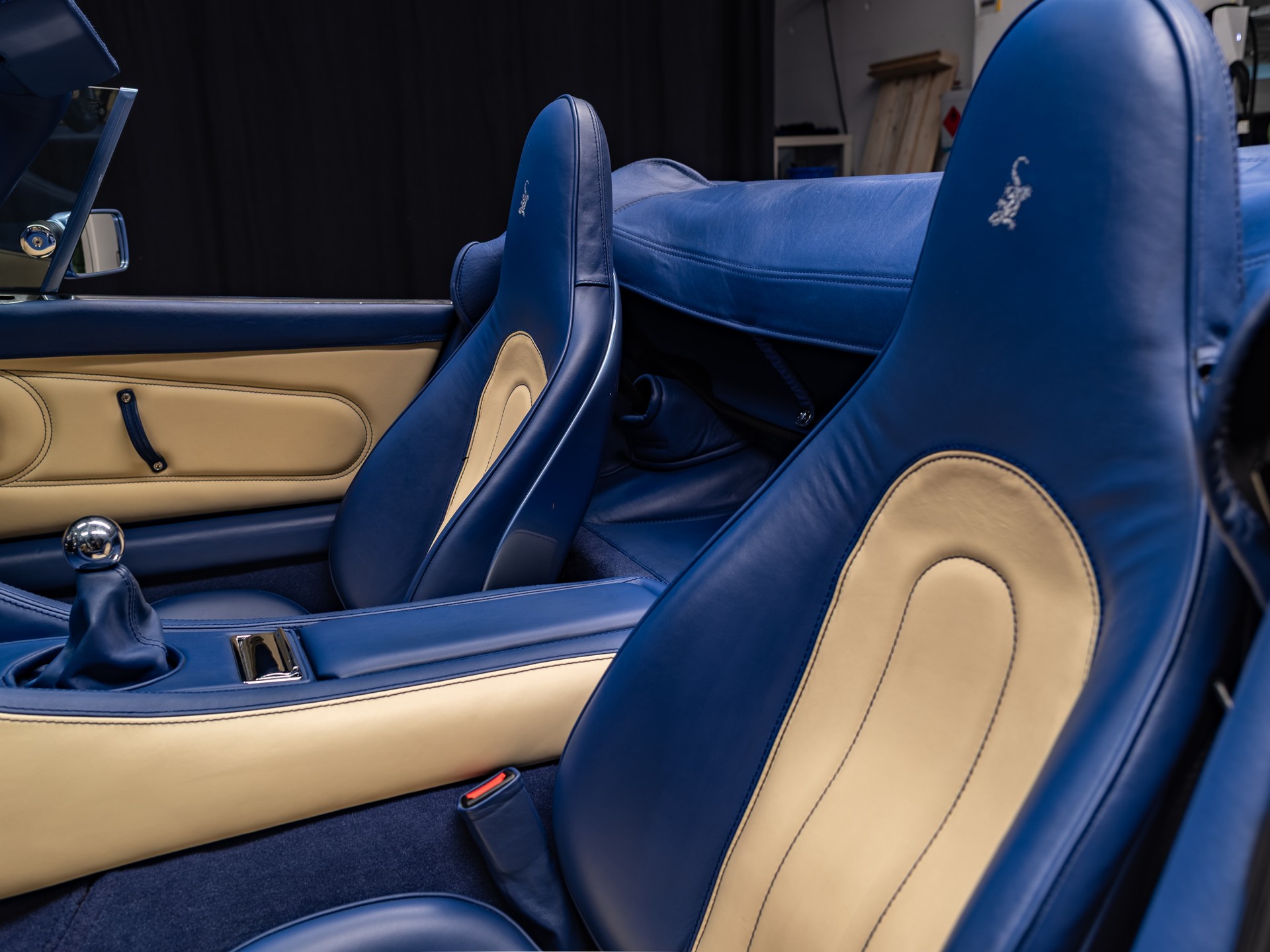 WIESMANN Roadster MF3-image-7