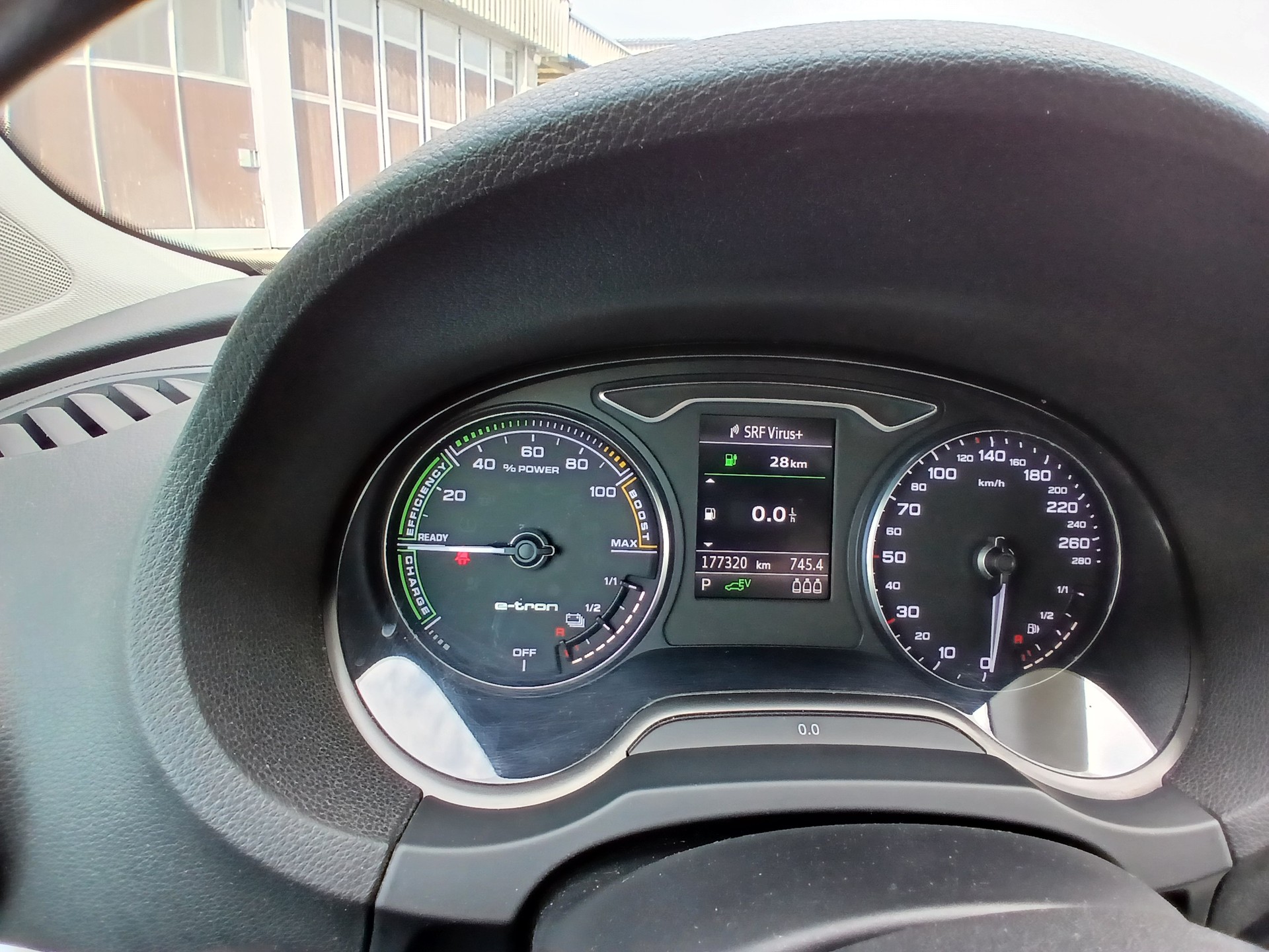 AUDI A3 Sportback 1.4 e-tron Ambition S-tronic-image-9