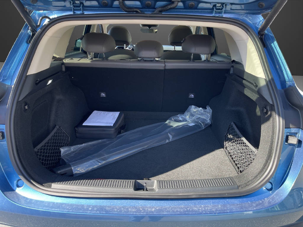 MG S6 EV 77 kWh Luxury 4WD-image-9